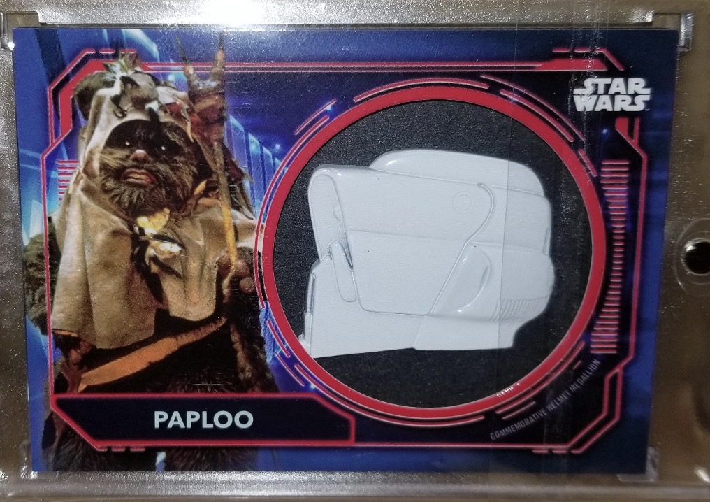 Paploo Commemorative Helmet Medallion Relic Card 1/1 One-of-One Gem Mint - Trading Card Image