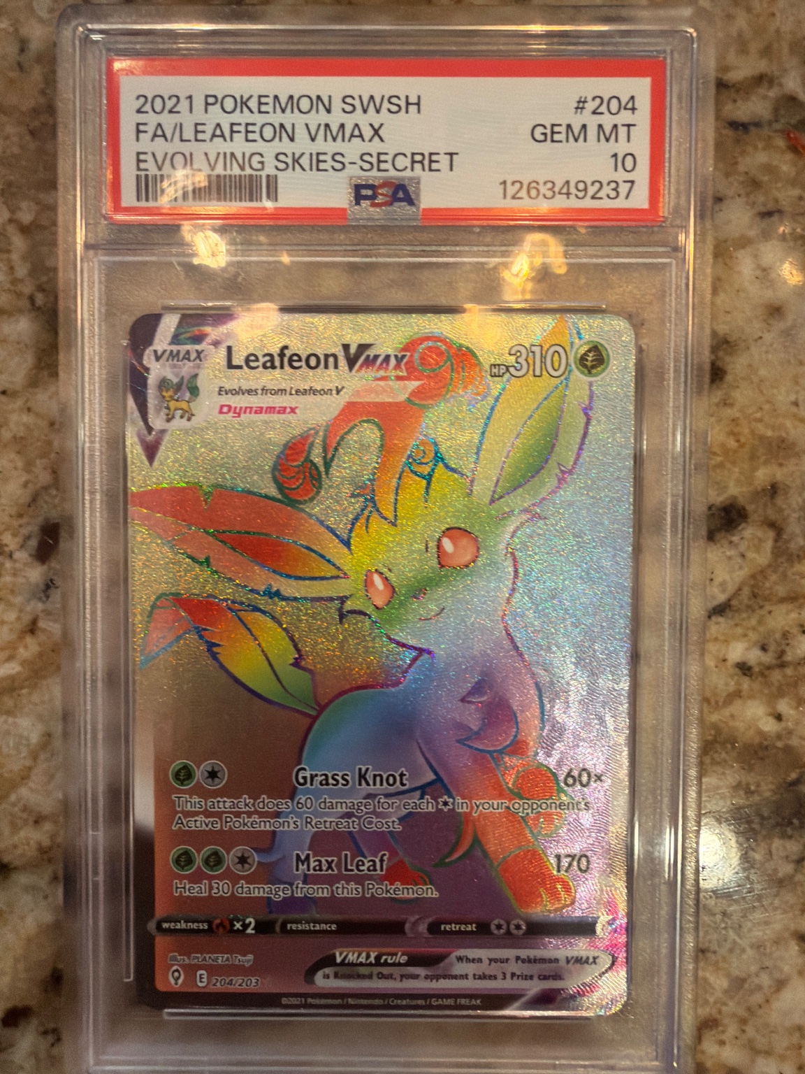 Leafeon VMAX Rainbow Rare Secret Gem Mint - Trading Card Image