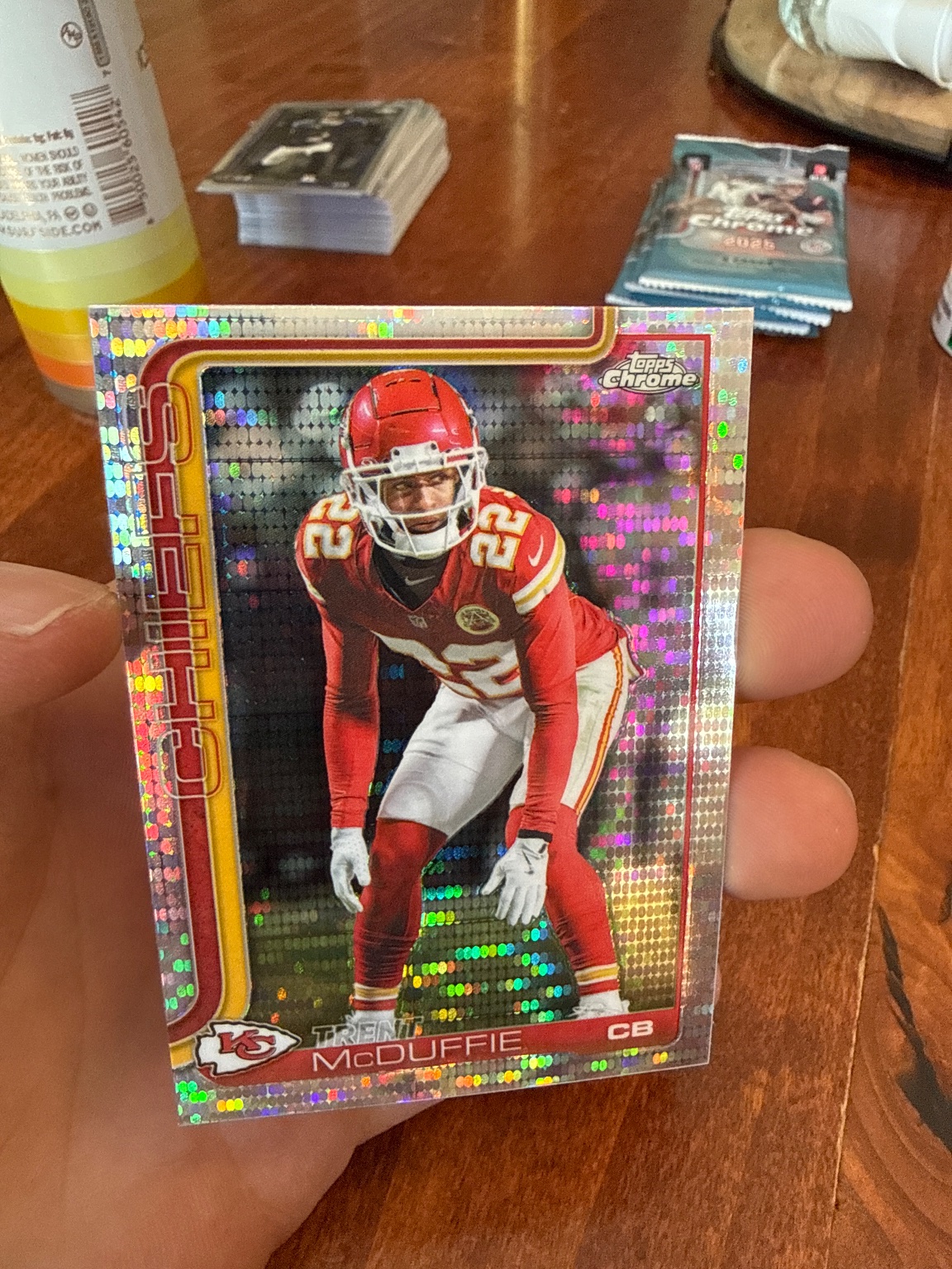 Trent McDuffie 2025 Topps Chrome Speckle Refractor Speckle Refractor - Trading Card Image