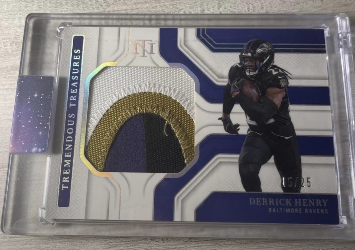 Derrick Henry 2024 Panini National Treasures Tremendous Treasures Patch Patch /25 Near Mint - Trading Card Image