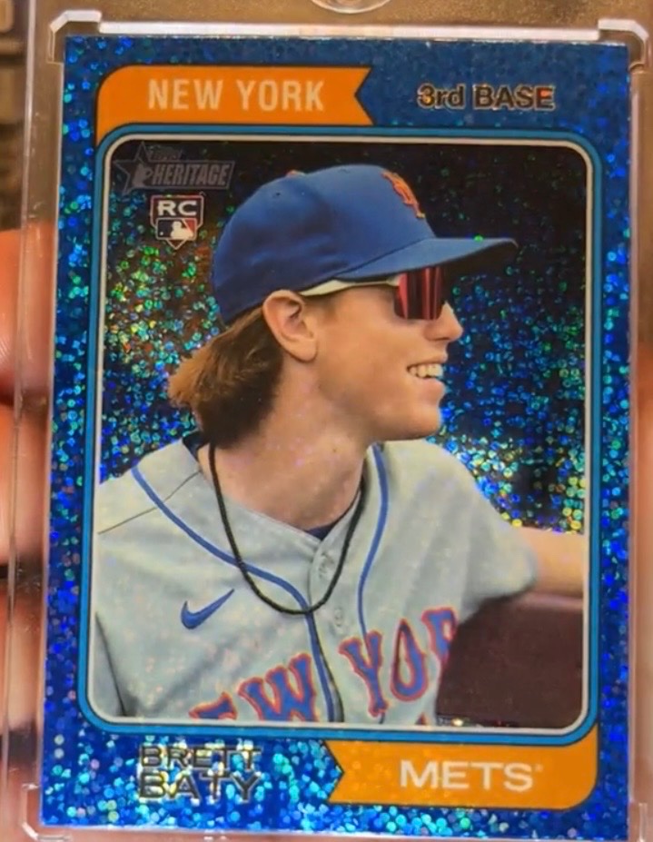 Brett Baty Topps Heritage Blue Sparkle Refractor Rookie Card Blue Sparkle Refractor - Trading Card Image