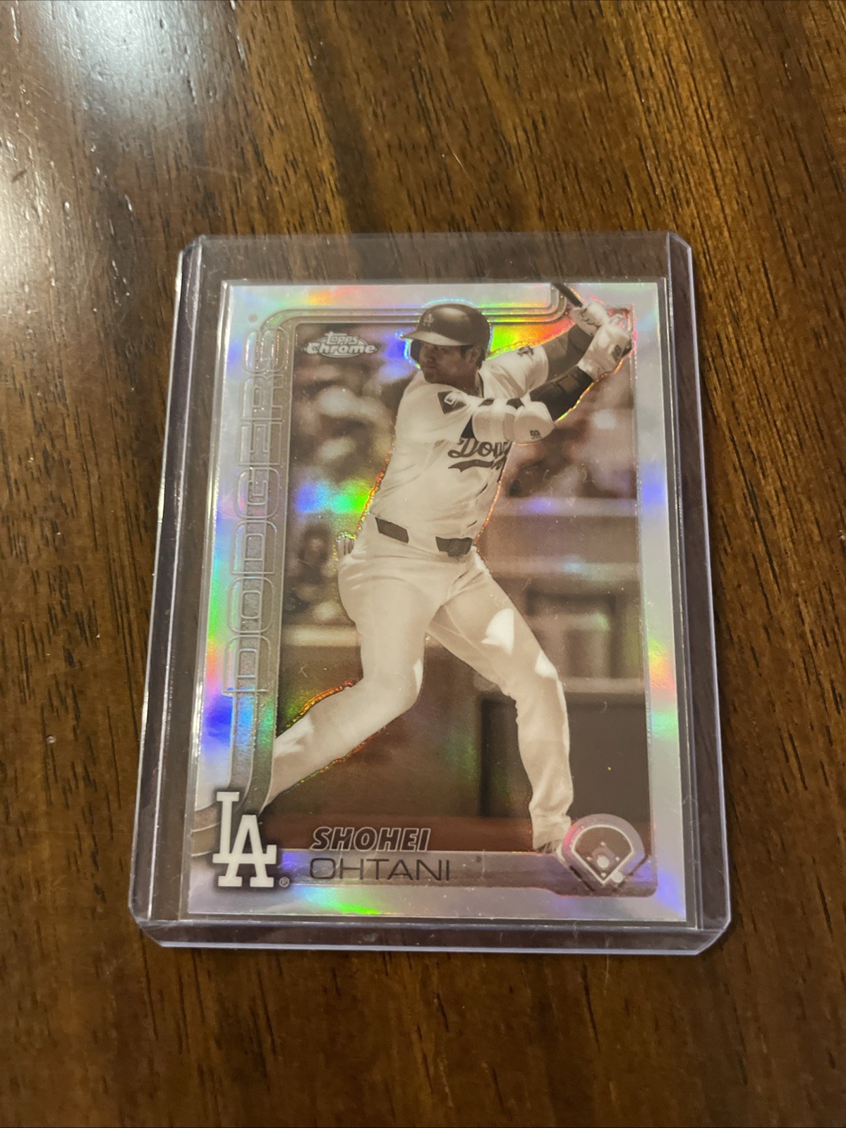 Shohei Ohtani - Topps Chrome Refractor Refractor - Trading Card Image