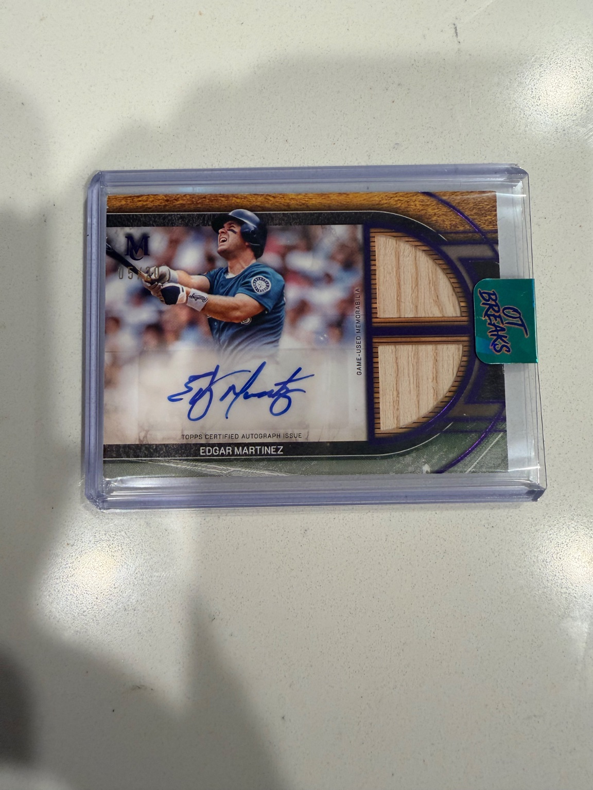 Edgar Martinez Game-Used Memorabilia Autograph Game-Used Memorabilia Autograph /20 - Trading Card Image