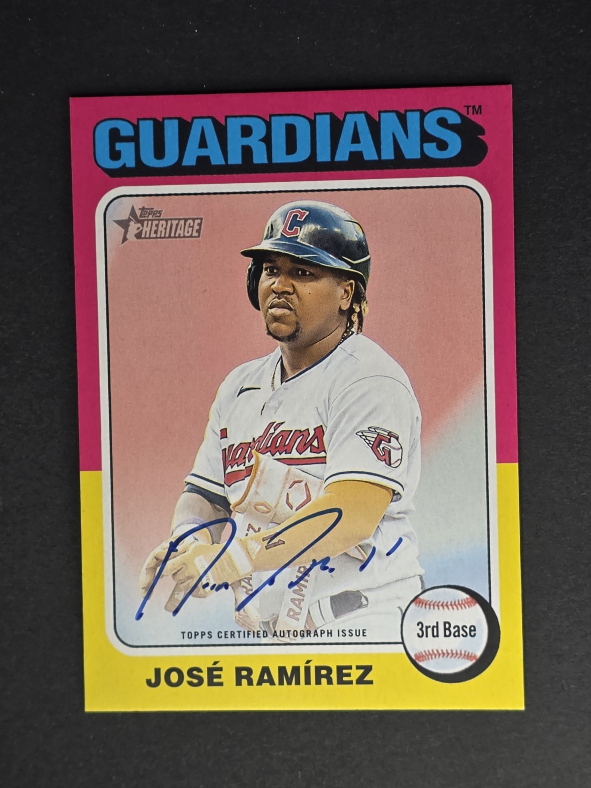 José Ramírez 2022 Topps Heritage Autograph - Trading Card Image