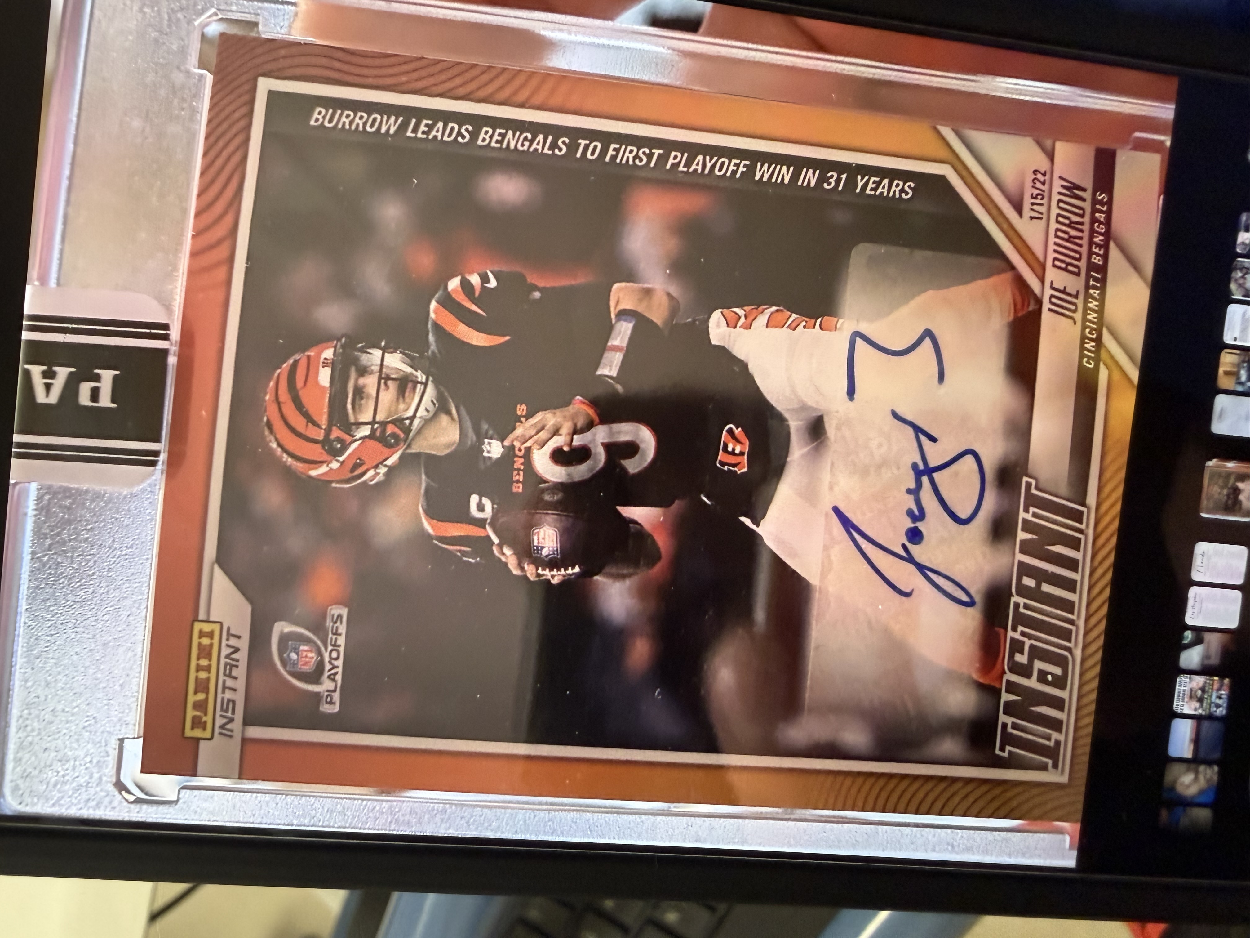 Joe Burrow 2022 Panini Instant Playoff Autograph /10 Autograph - Trading Card Image