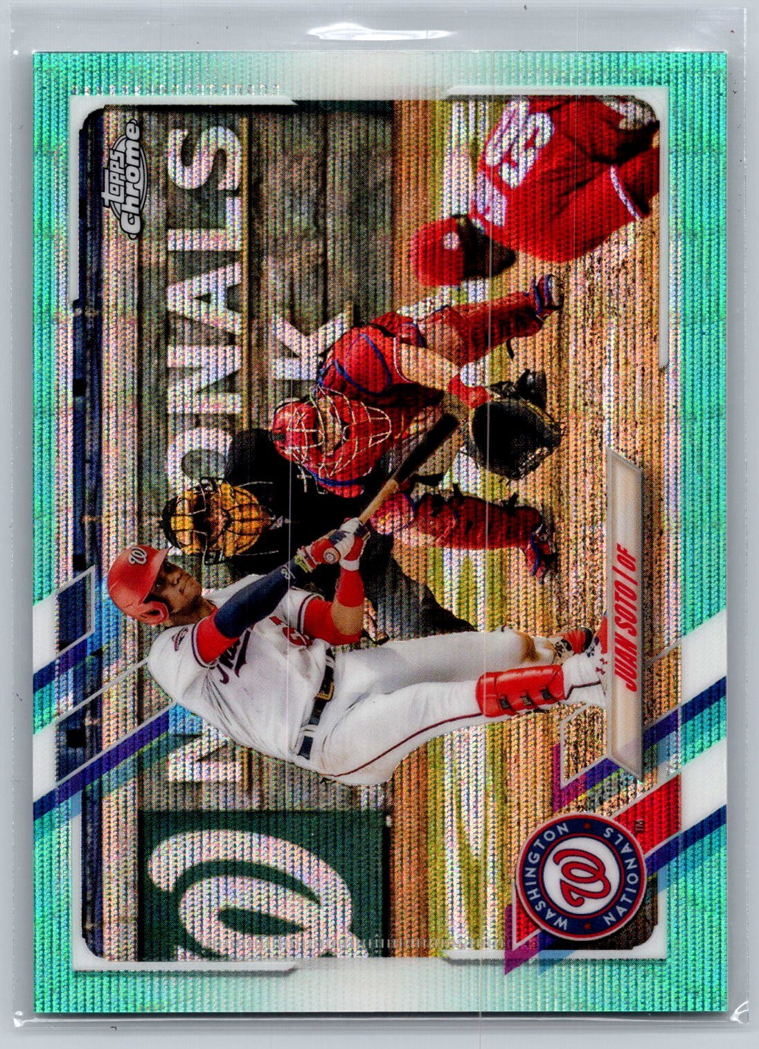Juan Soto 2021 Topps Chrome Sapphire Edition Green Refractor Xfractor - Trading Card Image