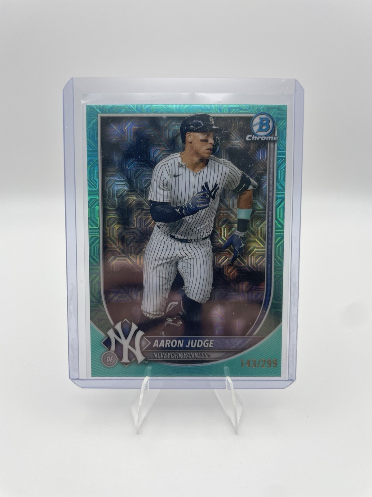 Aaron Judge 2023 Bowman Chrome Aqua Lava Refractor Aqua Lava Refractor - Trading Card Image