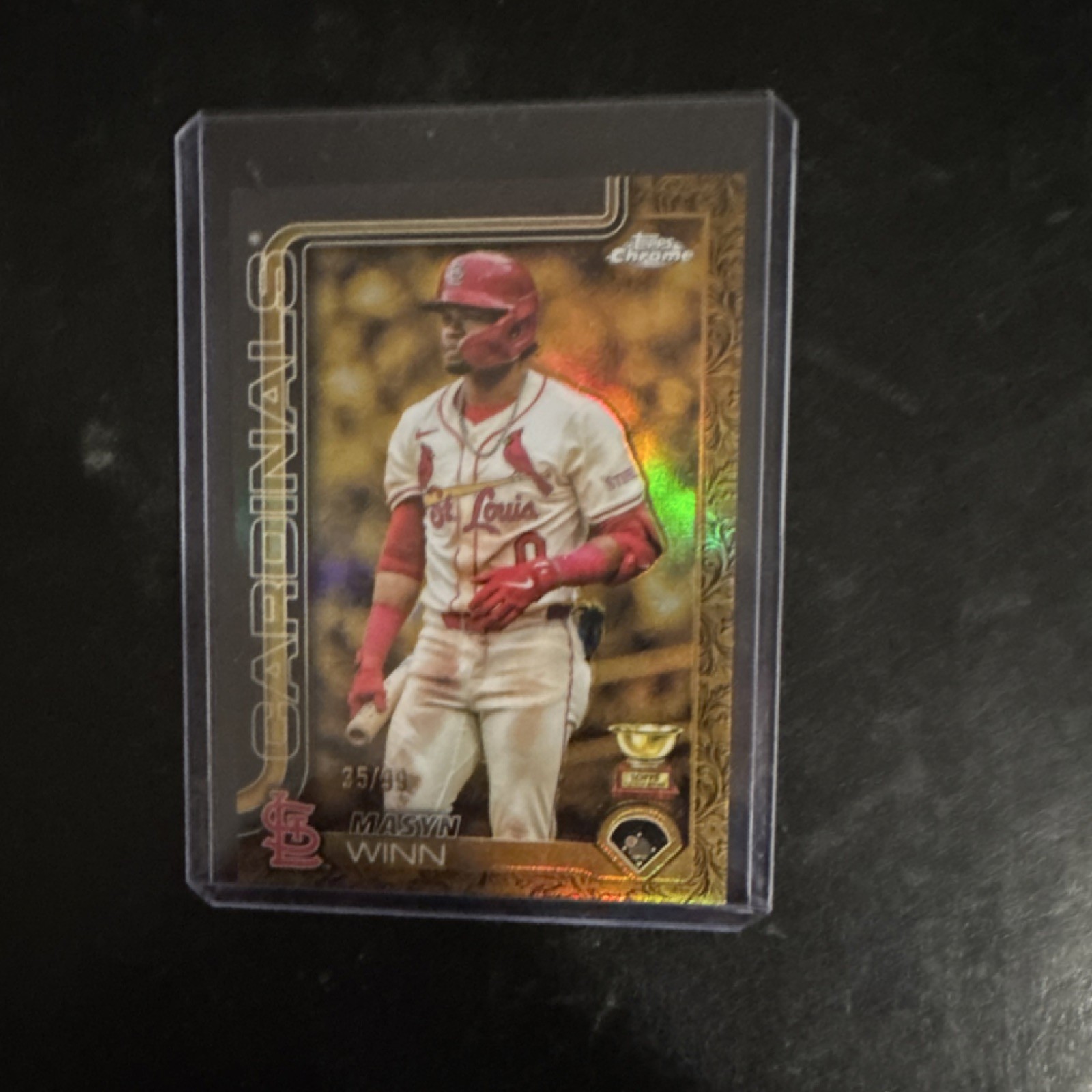 Masyn Winn - Gold Refractor Gold Refractor - Trading Card Image