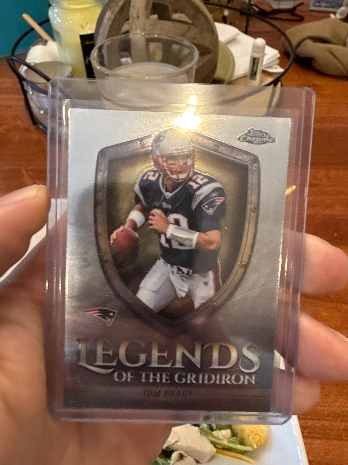 Tom Brady - Legends of the Gridiron #LOG-9 Base - Trading Card Image