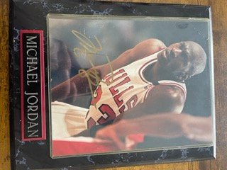 Michael Jordan Autographed Photo/Display - Trading Card Image