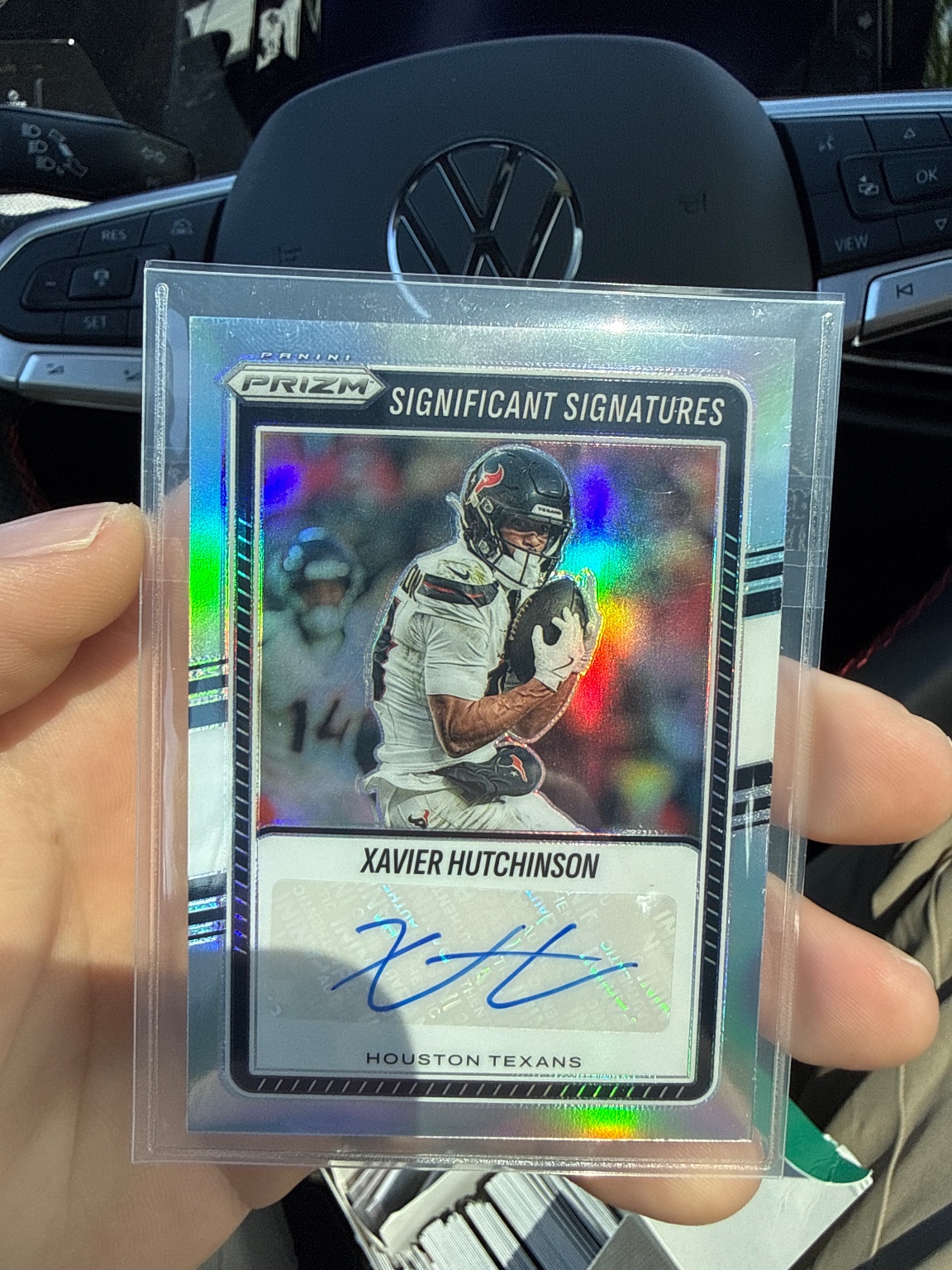 Xavier Hutchinson - Significant Signatures Silver Prizm - Trading Card Image