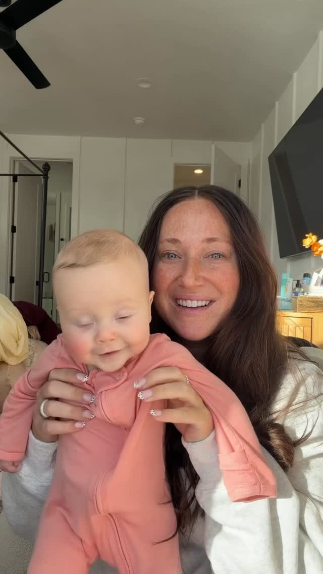 My Raw & Real Breastfeeding Journey: The Highs, The Lows, & Finding My Rhythm