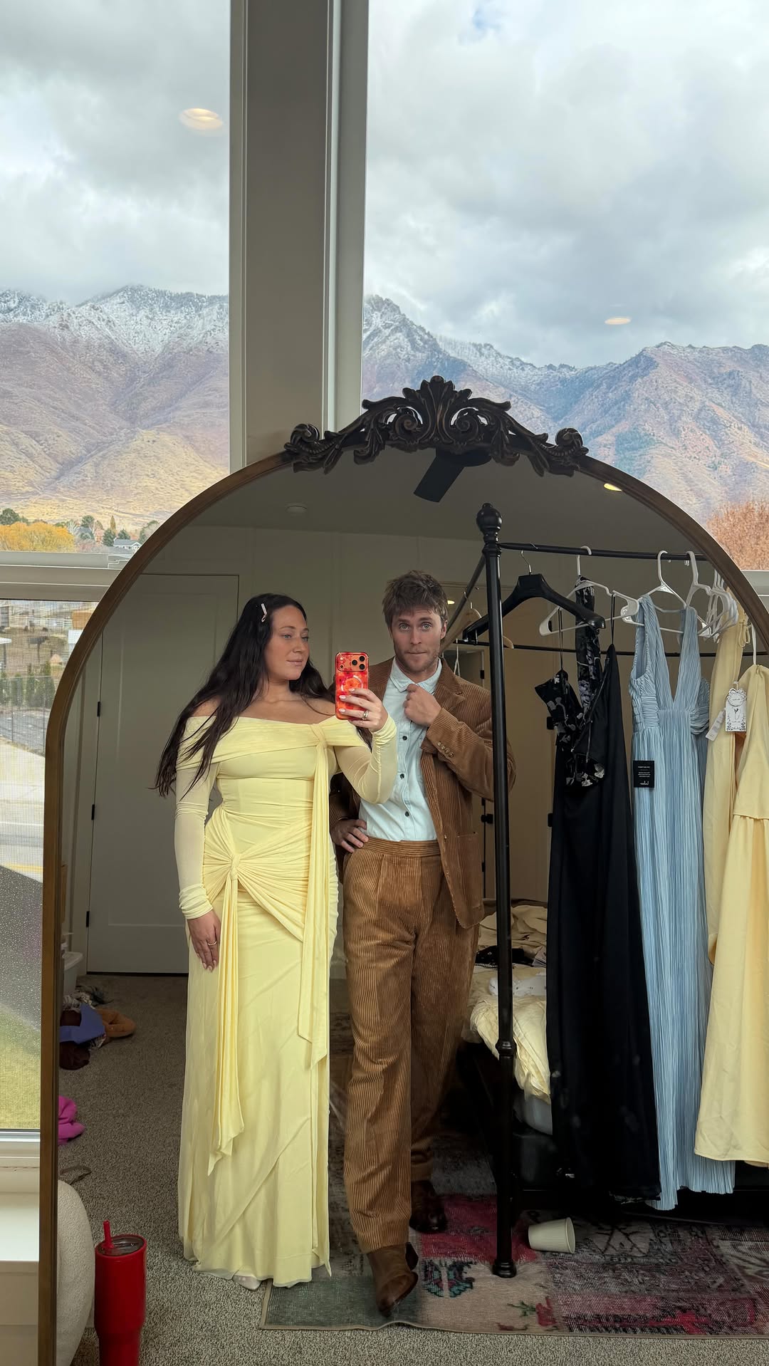 My First CMA Awards: Freakin' Out, Fails, & Finding My Sparkle (Plus Tan Tips!)