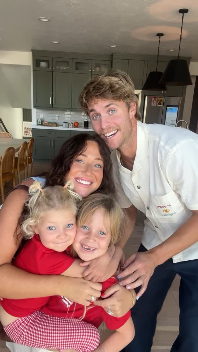 What I Actually Wear on Repeat as a Mom of Three