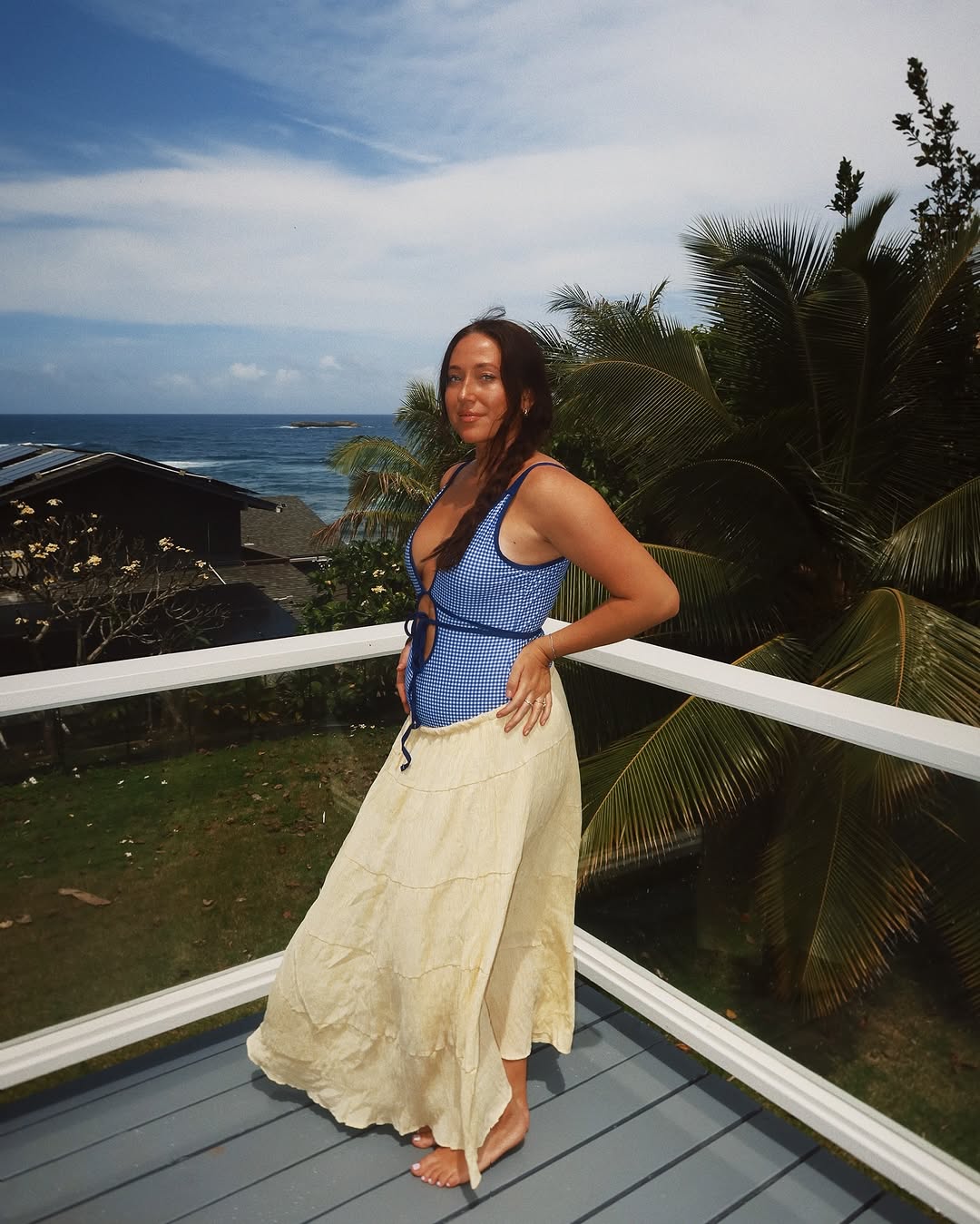 Bump check !! Reunited with my family and back in my fav place 🫶🏼