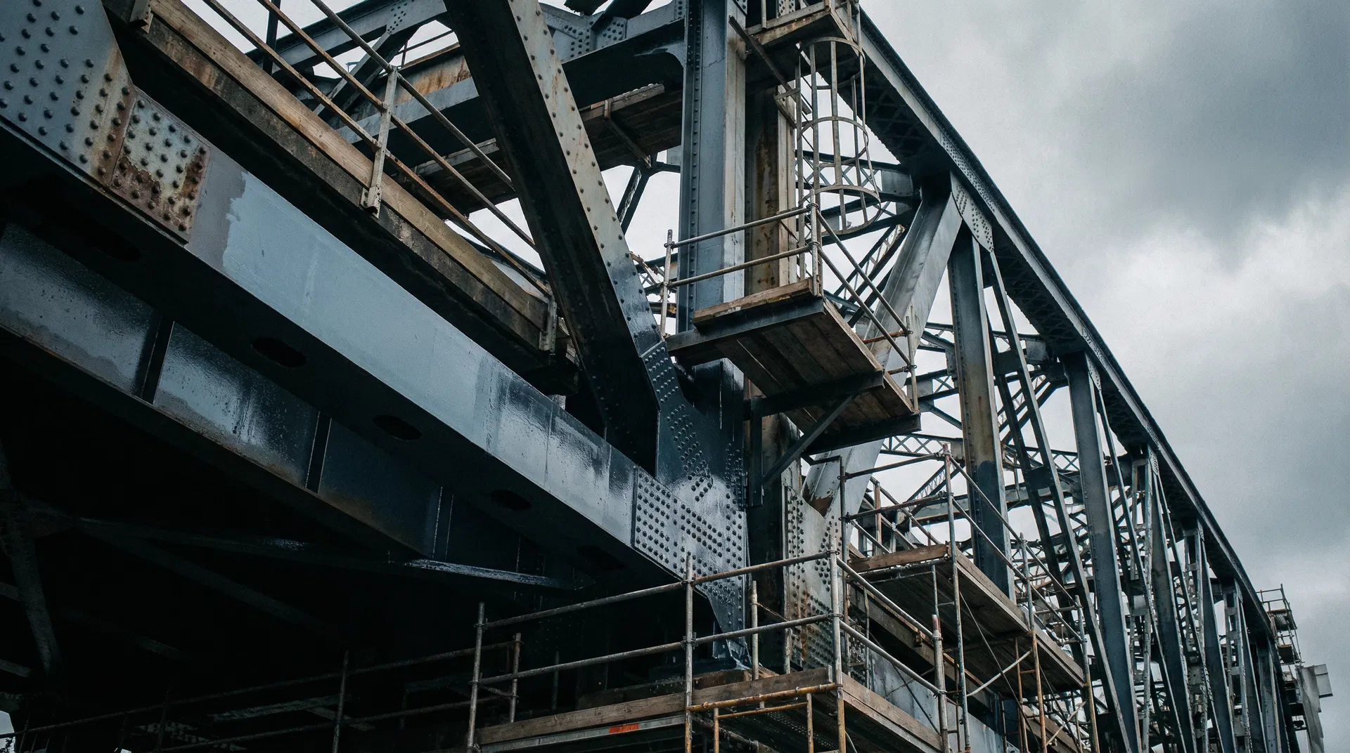 Sustained Quality Assurance for Golden Ears Bridge Corrosion Repair Program