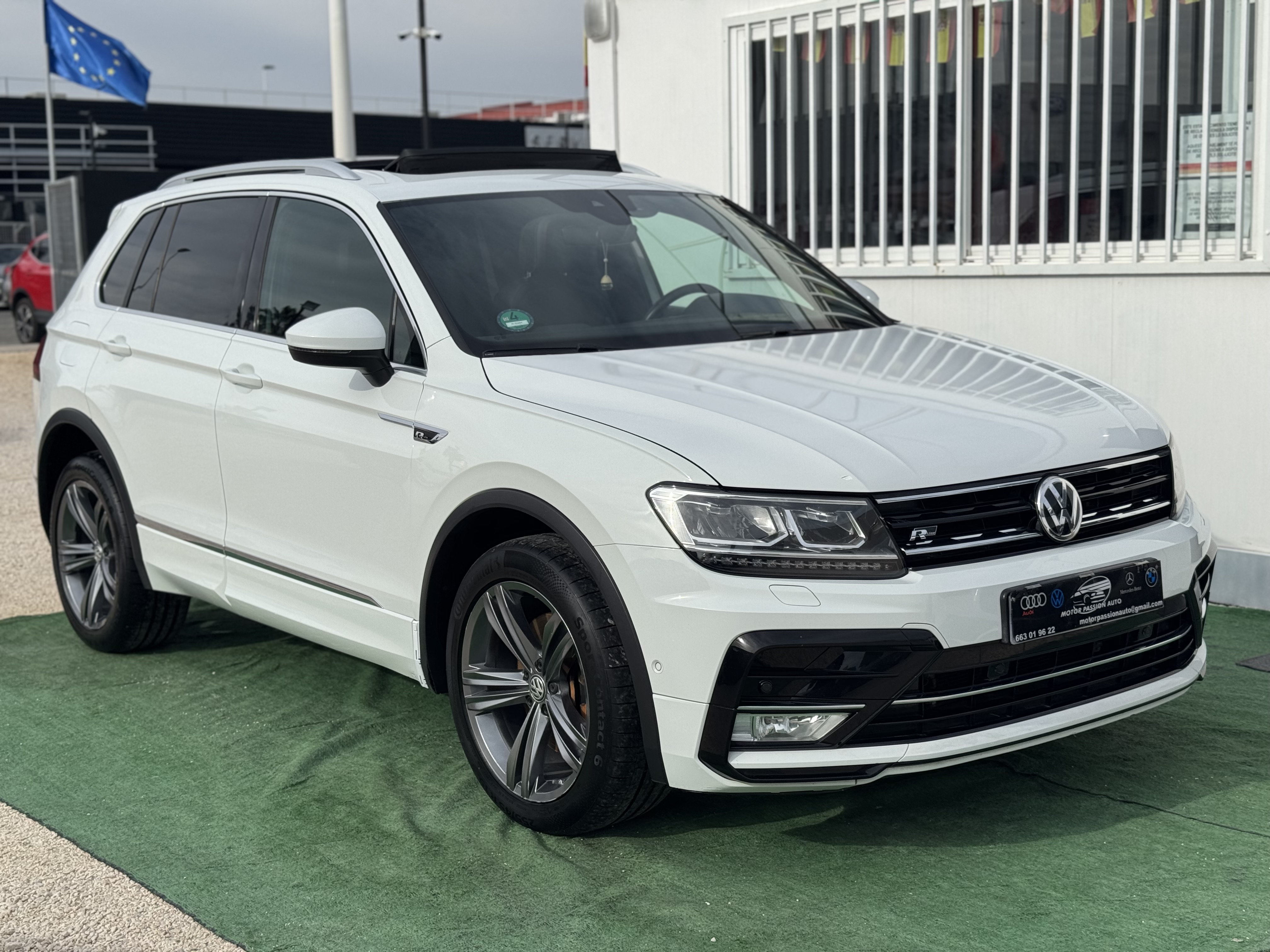 Volkswagen Tiguan R-Line