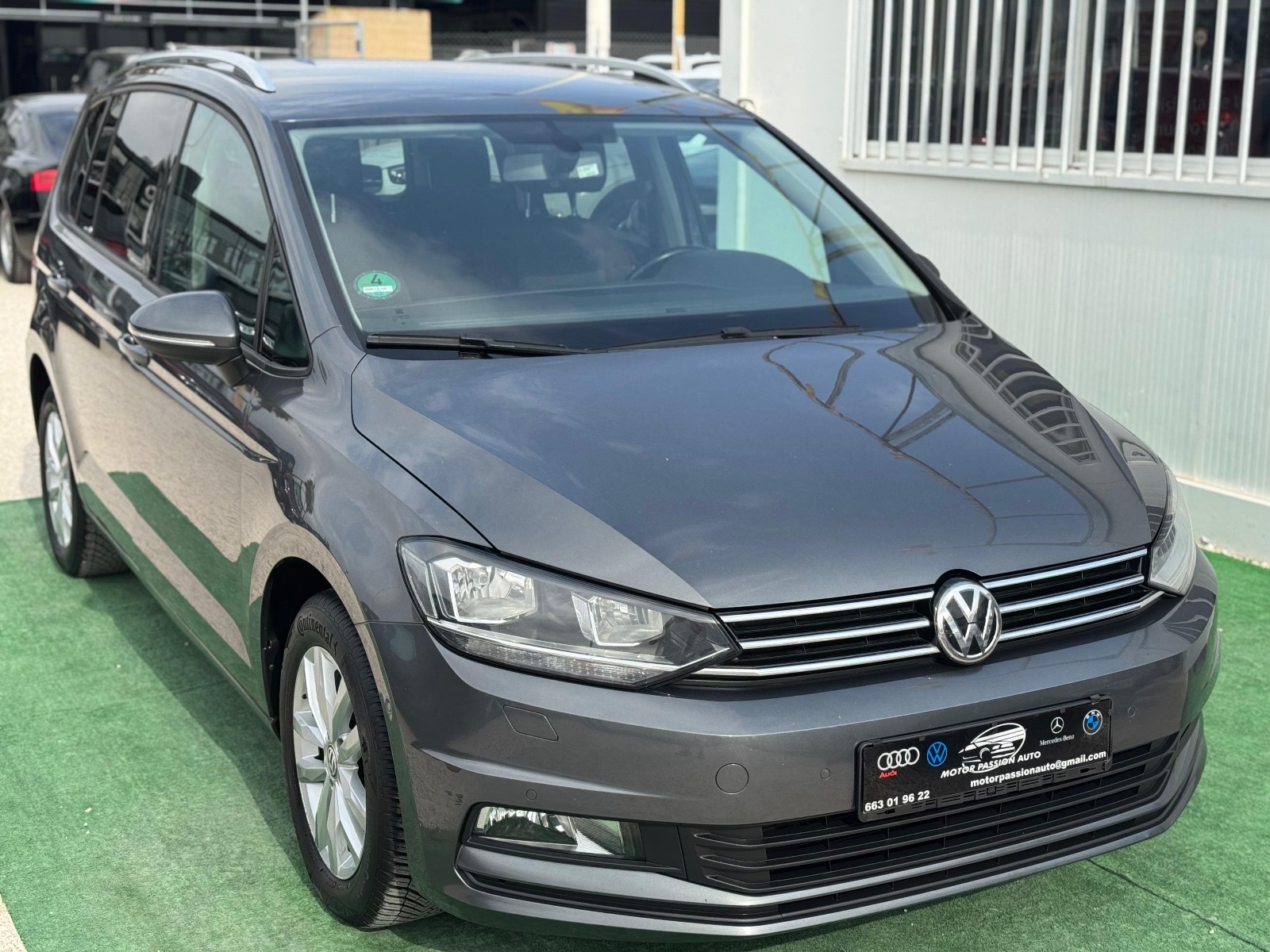 Volkswagen Touran
