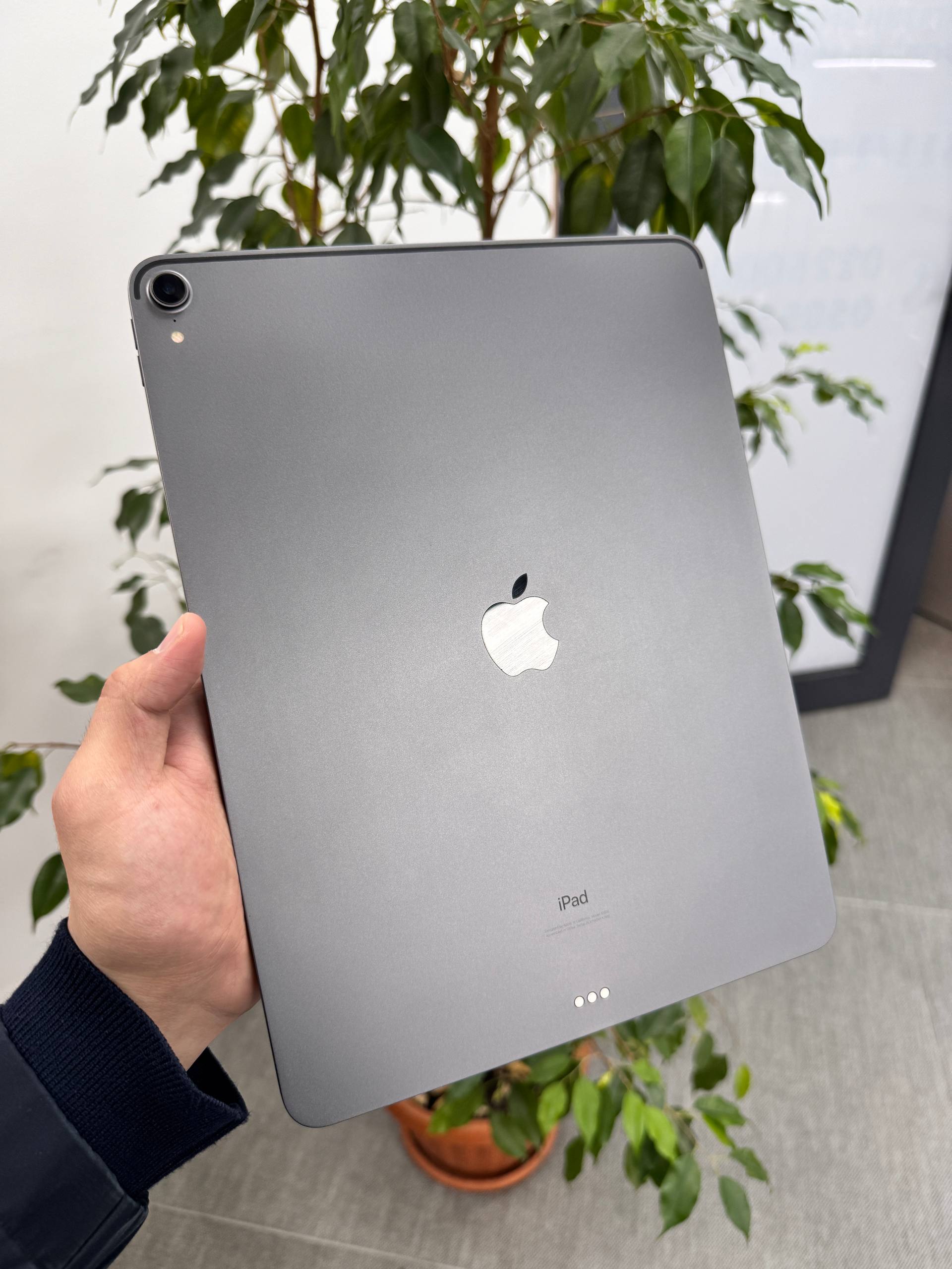 Pad Pro 12.9” 3Gen 2018 - миниатюра 2