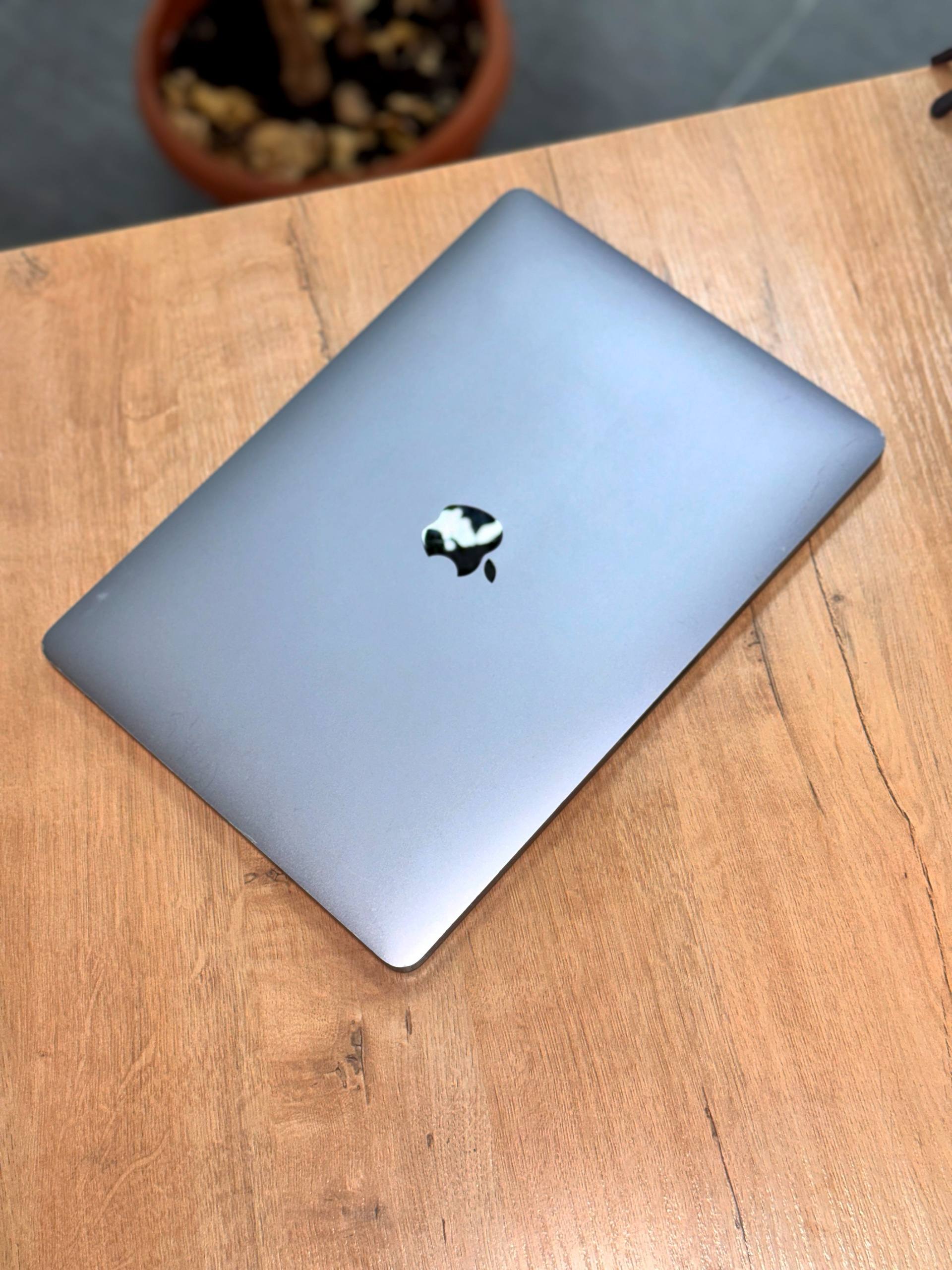 💻 MacBook Pro 13” 2019 - миниатюра 3