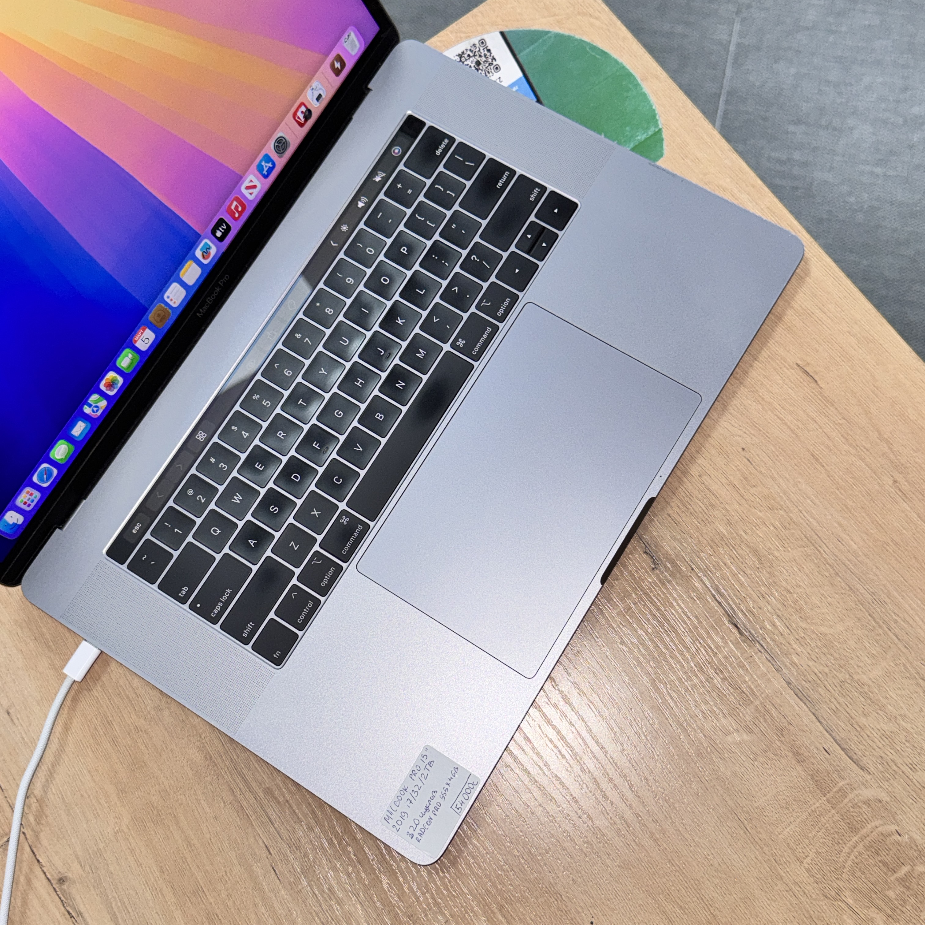 💻 MacBook Pro 15” 2019 - миниатюра 3