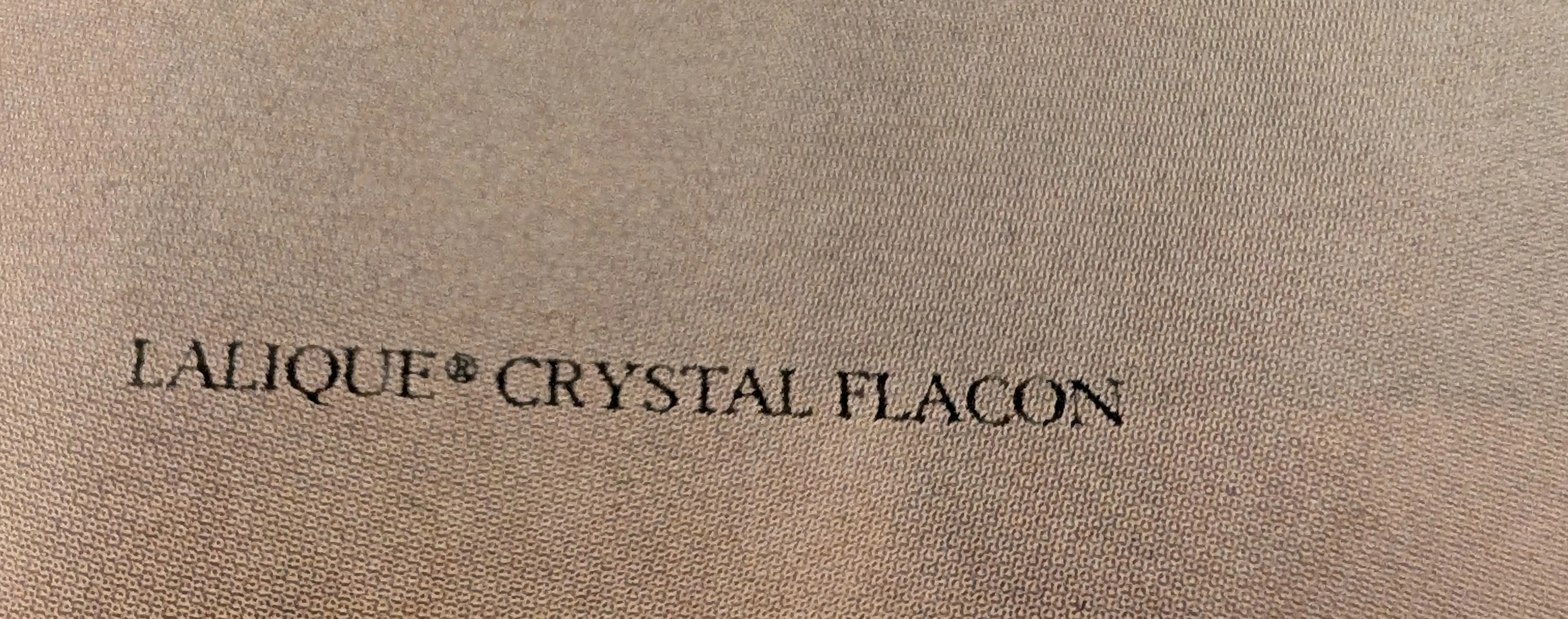 Nina Ricci "L'Air du Temps": The Eternal Dove of Peace (1948–Present) — Thumbnail 3