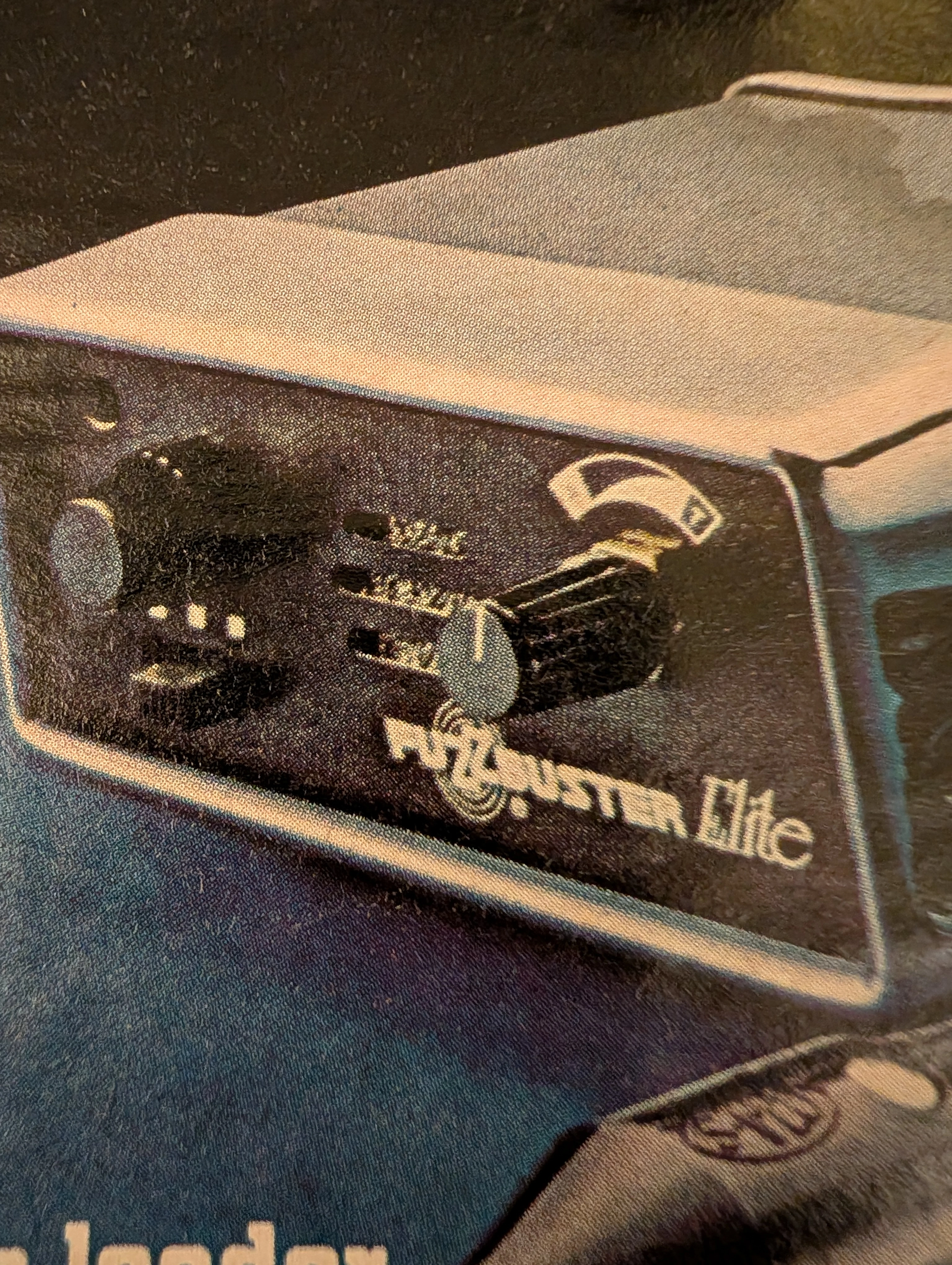 タイムトラベラーの記録：1980年 Fuzzbuster Elite - 電子レジスタンスのアーキテクチャ — The Record Institute Journal