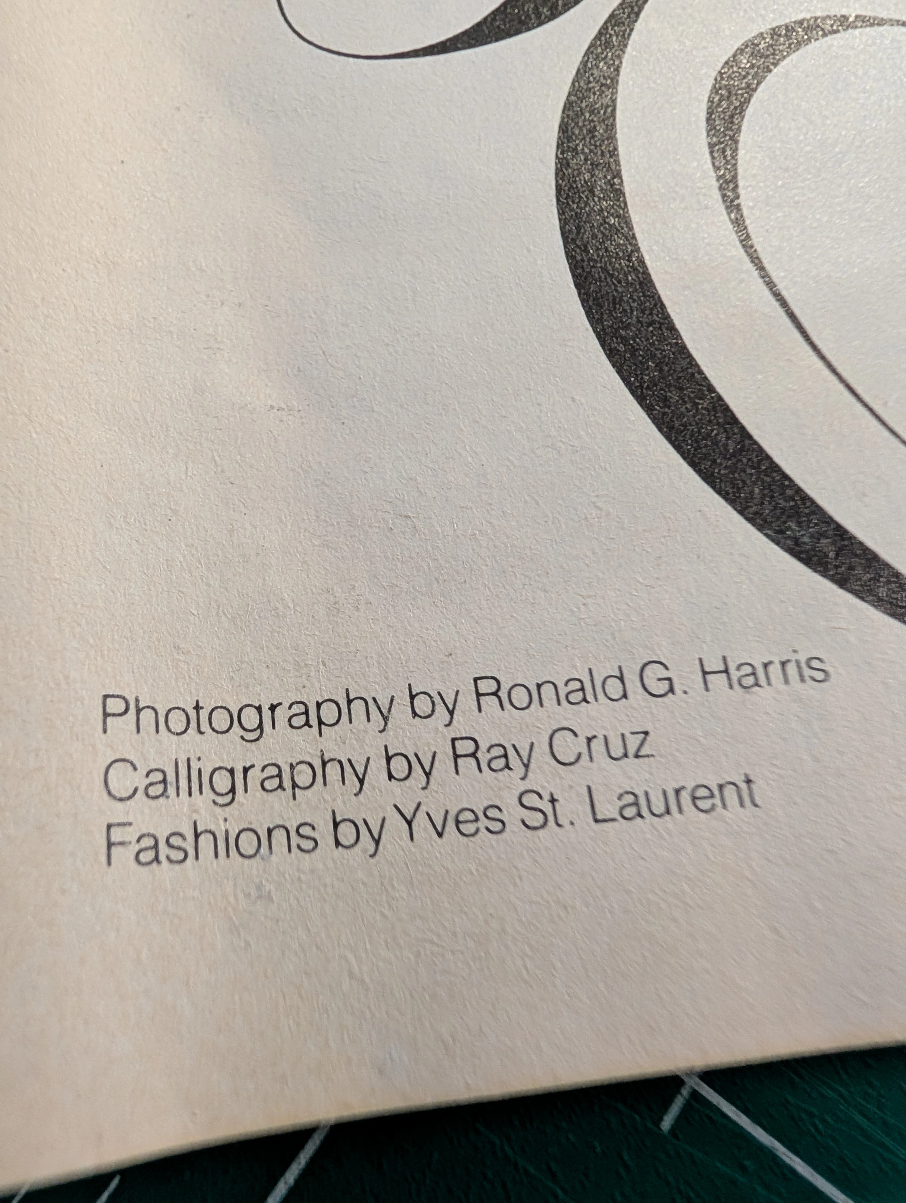 역사를 증명하는 미세한 글자: 잡지 광고 속 세부 문구가 지닌 예상 밖의 중요성 — detail 10