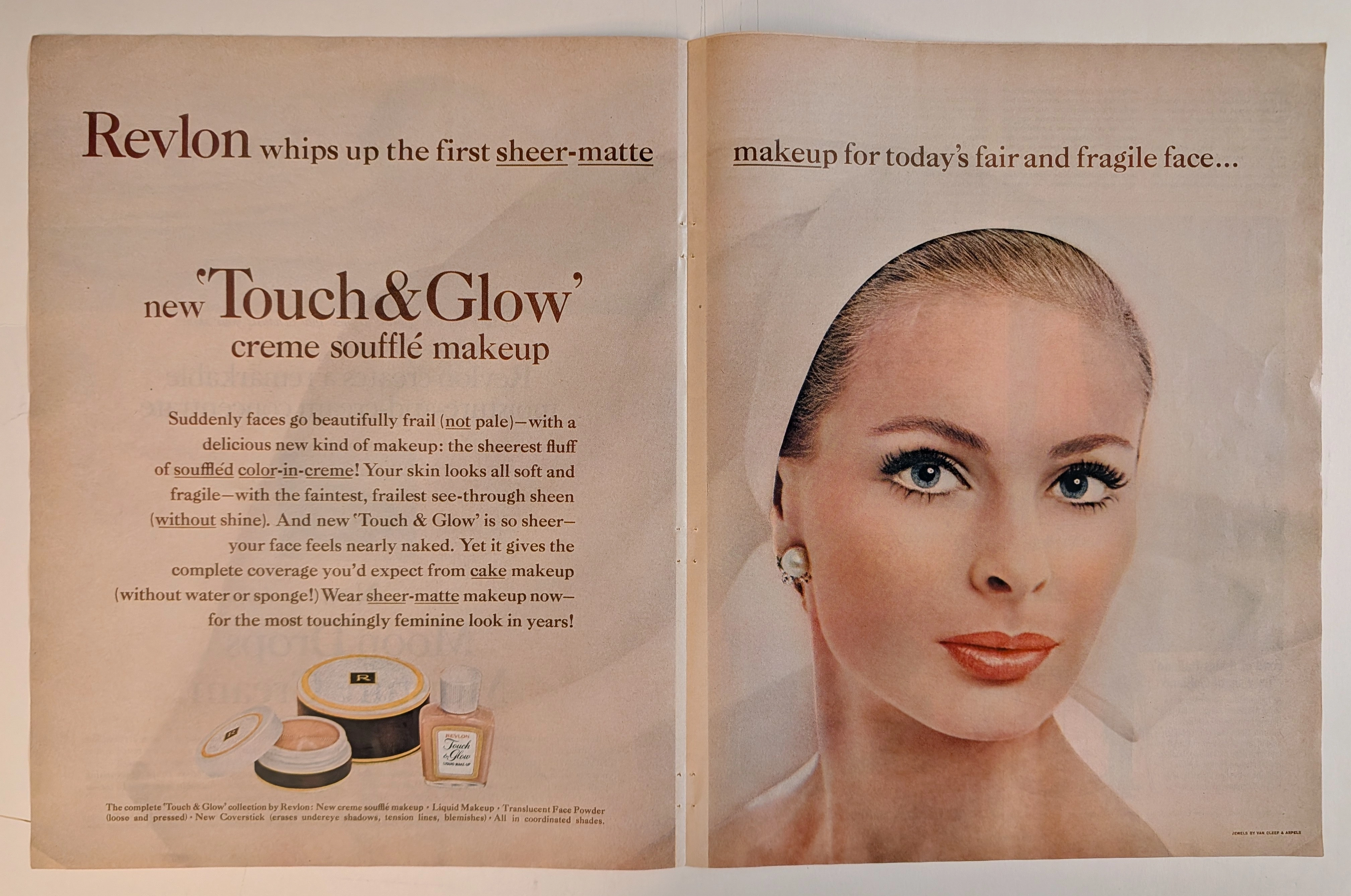 THE TIME TRAVELER'S DOSSIER: ภาพลวงตาแห่งความเปราะบาง และสถาปัตยกรรมแห่งความงามยุค 60s — The Record Institute Journal