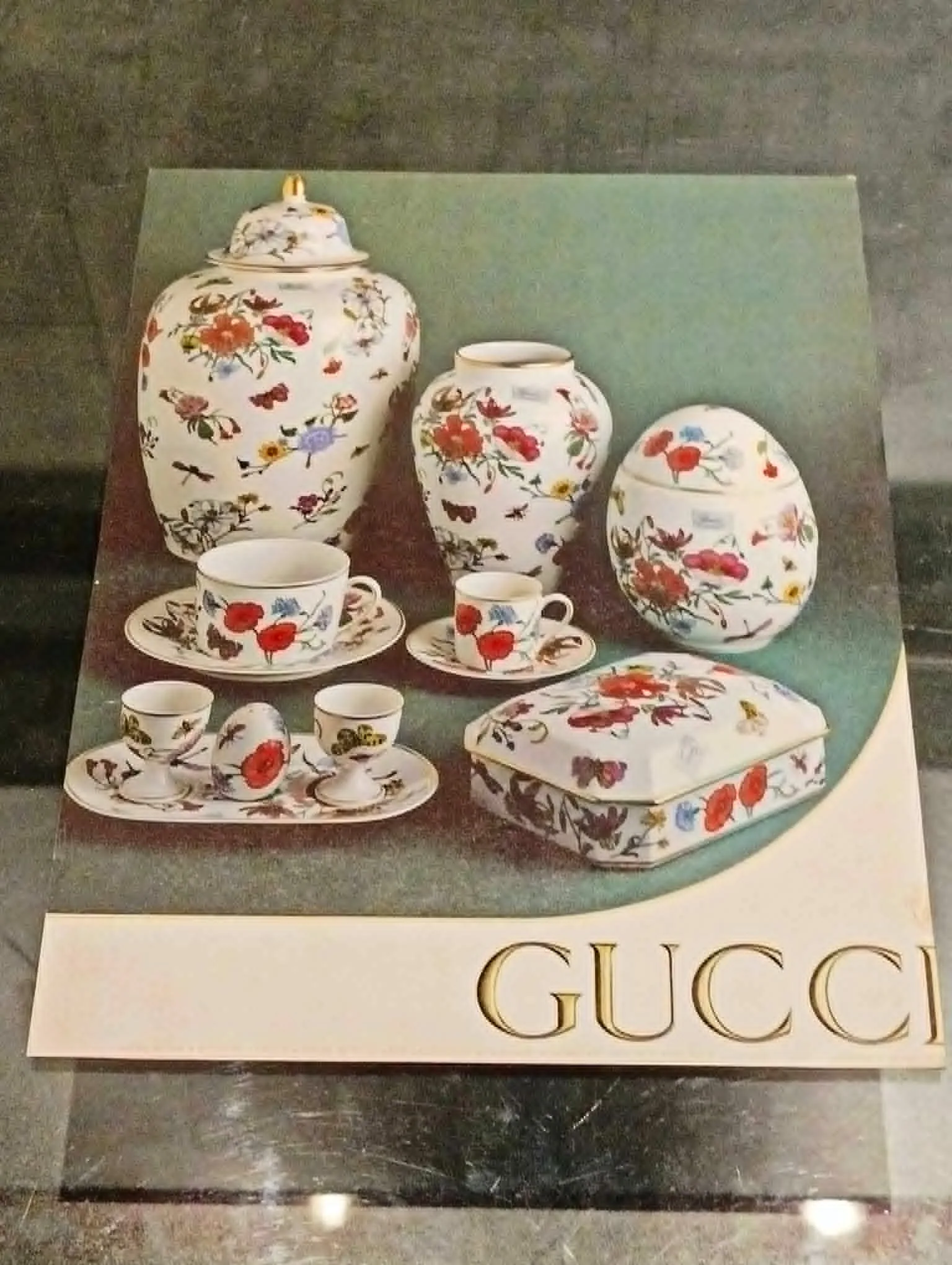 The Time Traveller's Dossier : Gucci Flora Porcelain - The Domestication of European Luxury