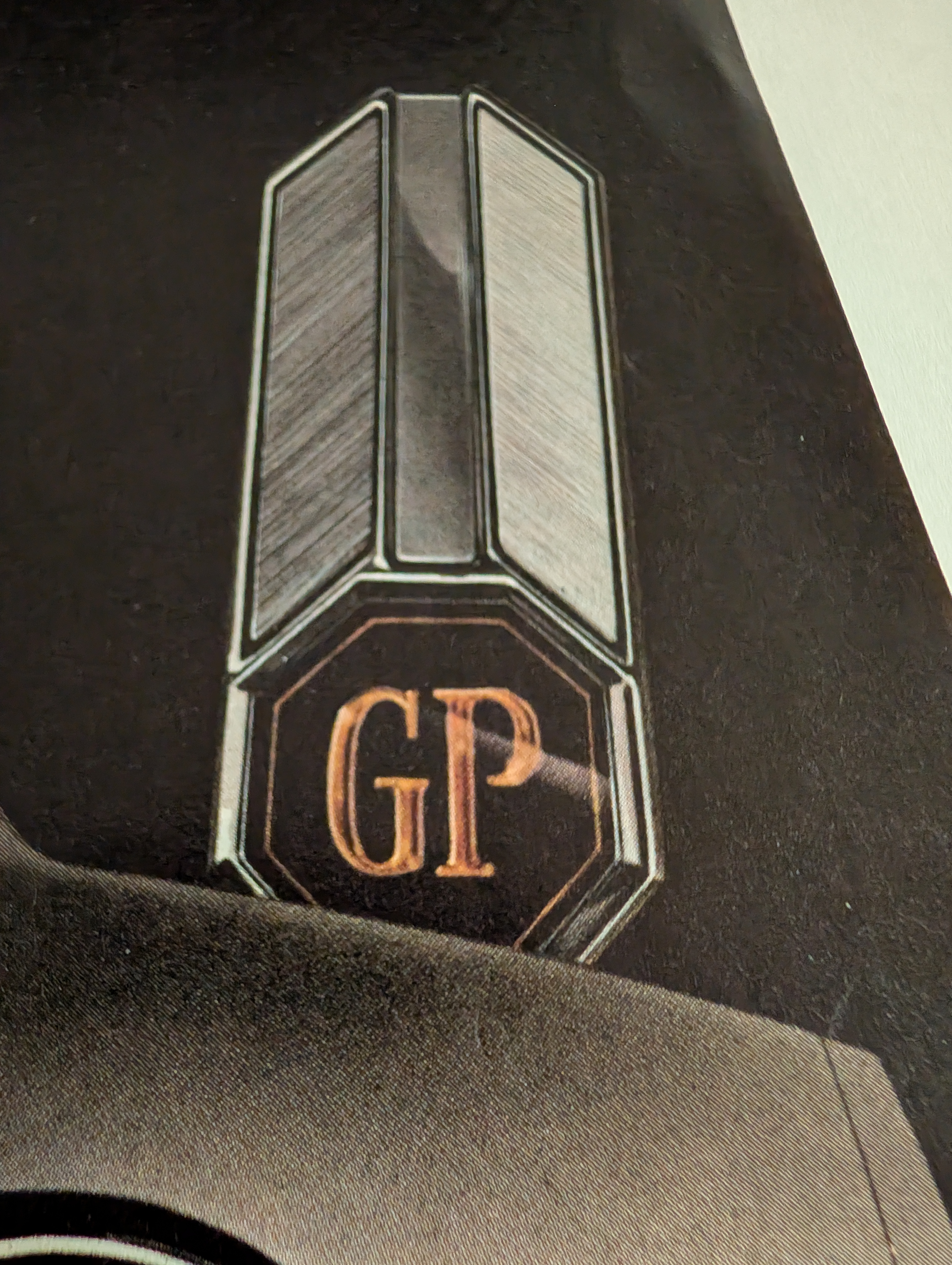 Pontiac Grand Prix "Grand New Luxury" — Thumbnail 3