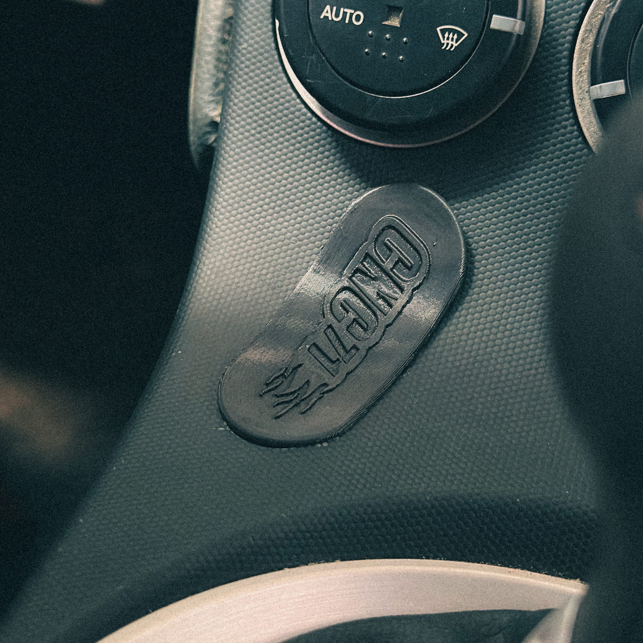 Product thumbnail 10