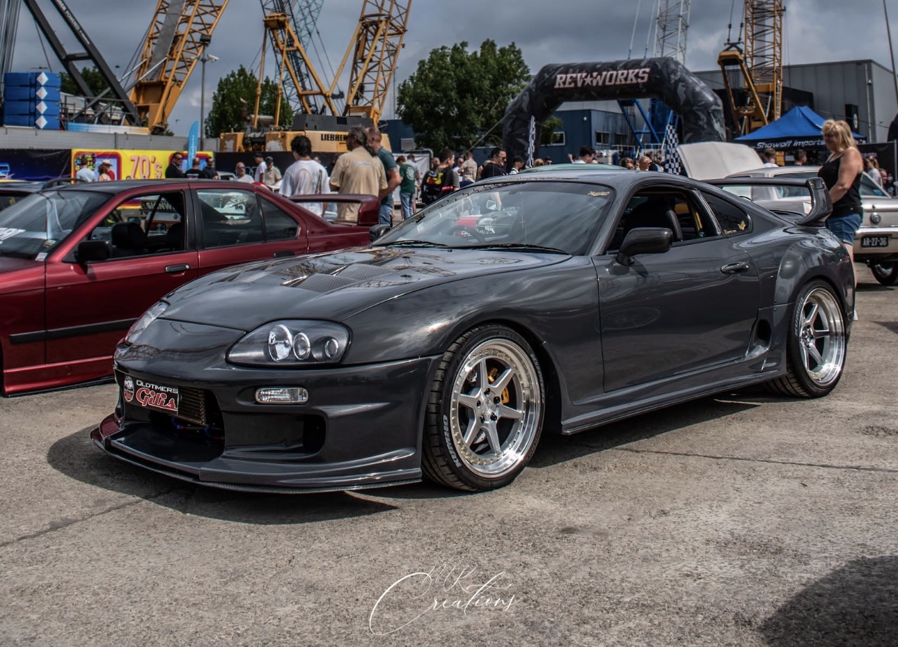 TOYOTA SUPRA MK4
