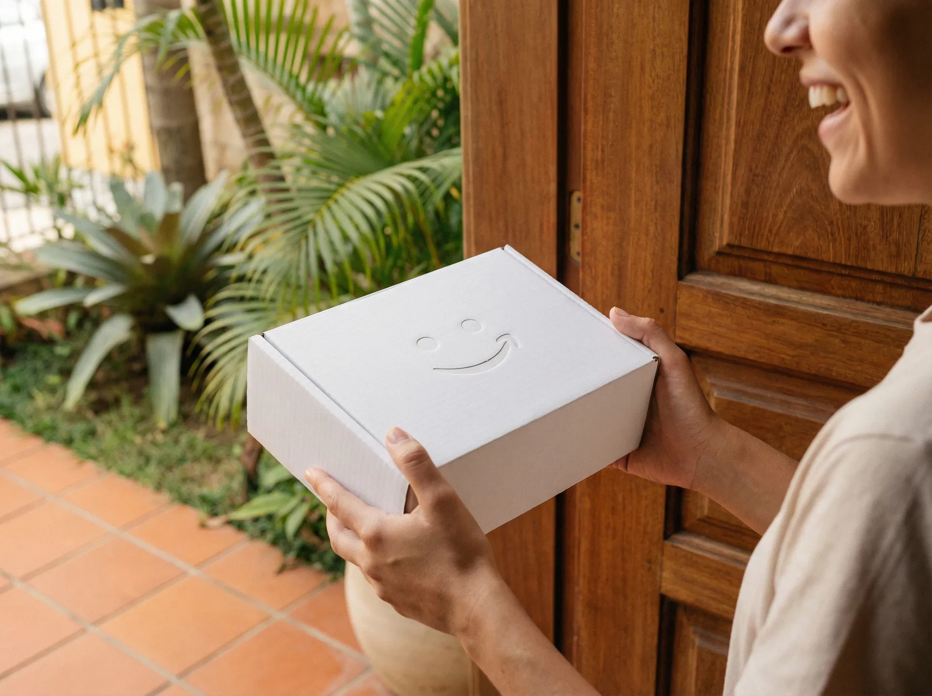 Entrega MaxiSmile na porta de casa