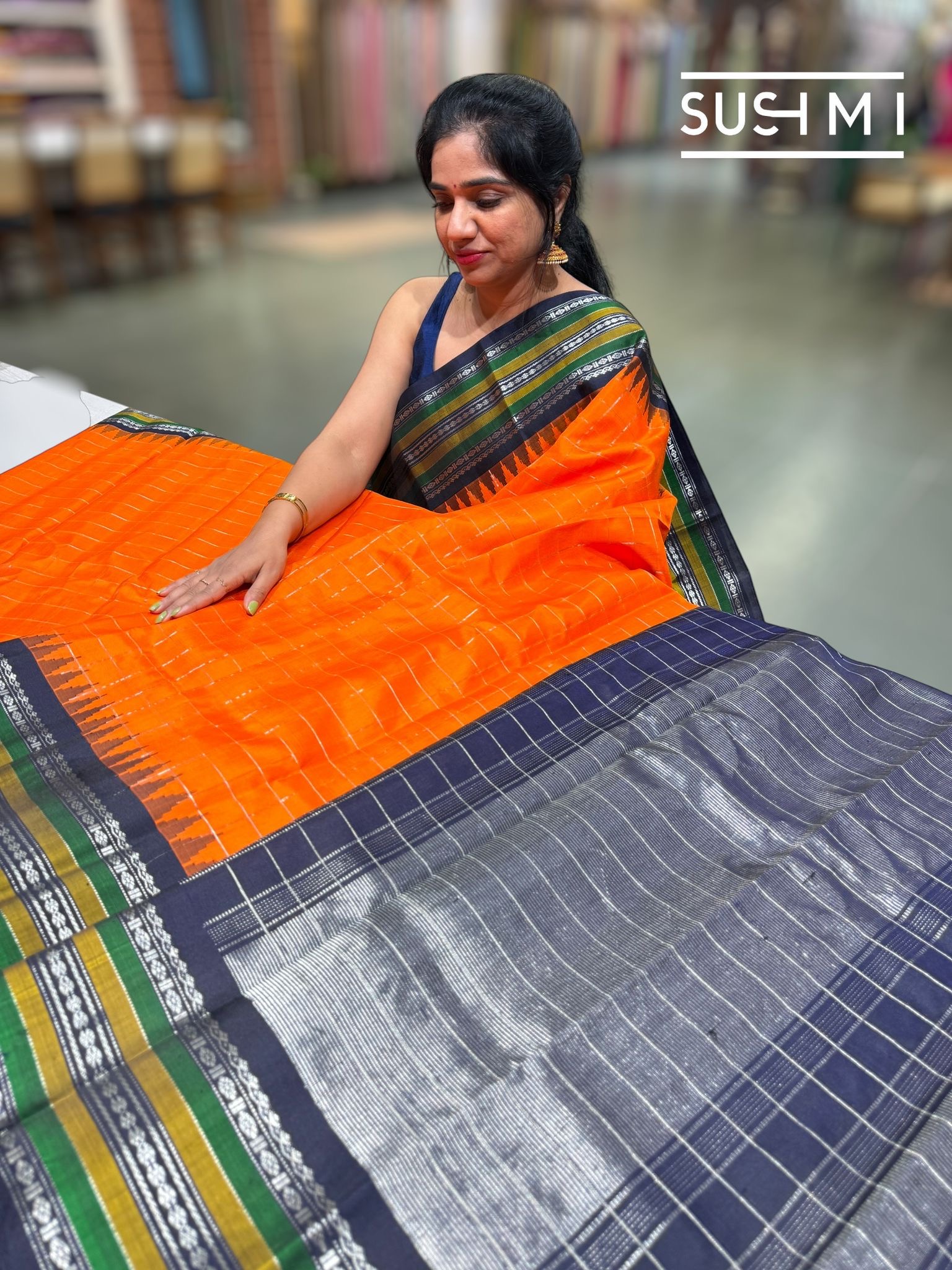 Fanta Orange & Midnight Blue Pure Handloom Gadwal Silk Saree — Image 6