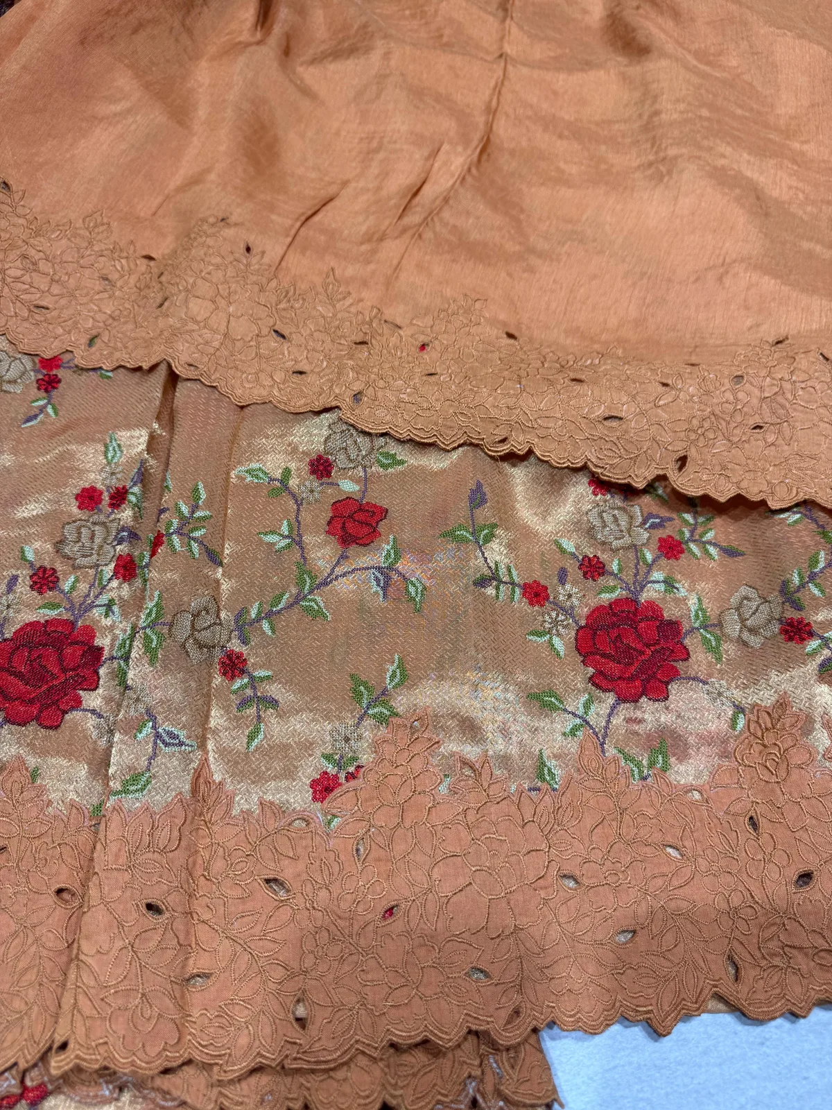 Banarasi Tissue Saree with petite point embroidery — Image 4