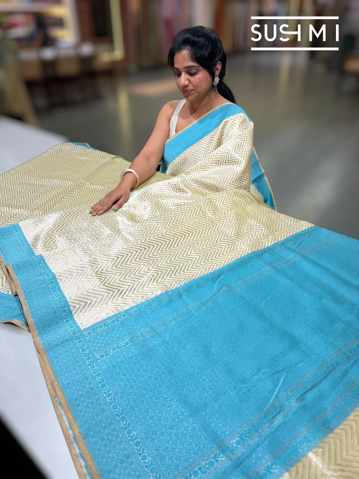Premium Kora Banarasi Silk Saree with No Zari Border — Image 2