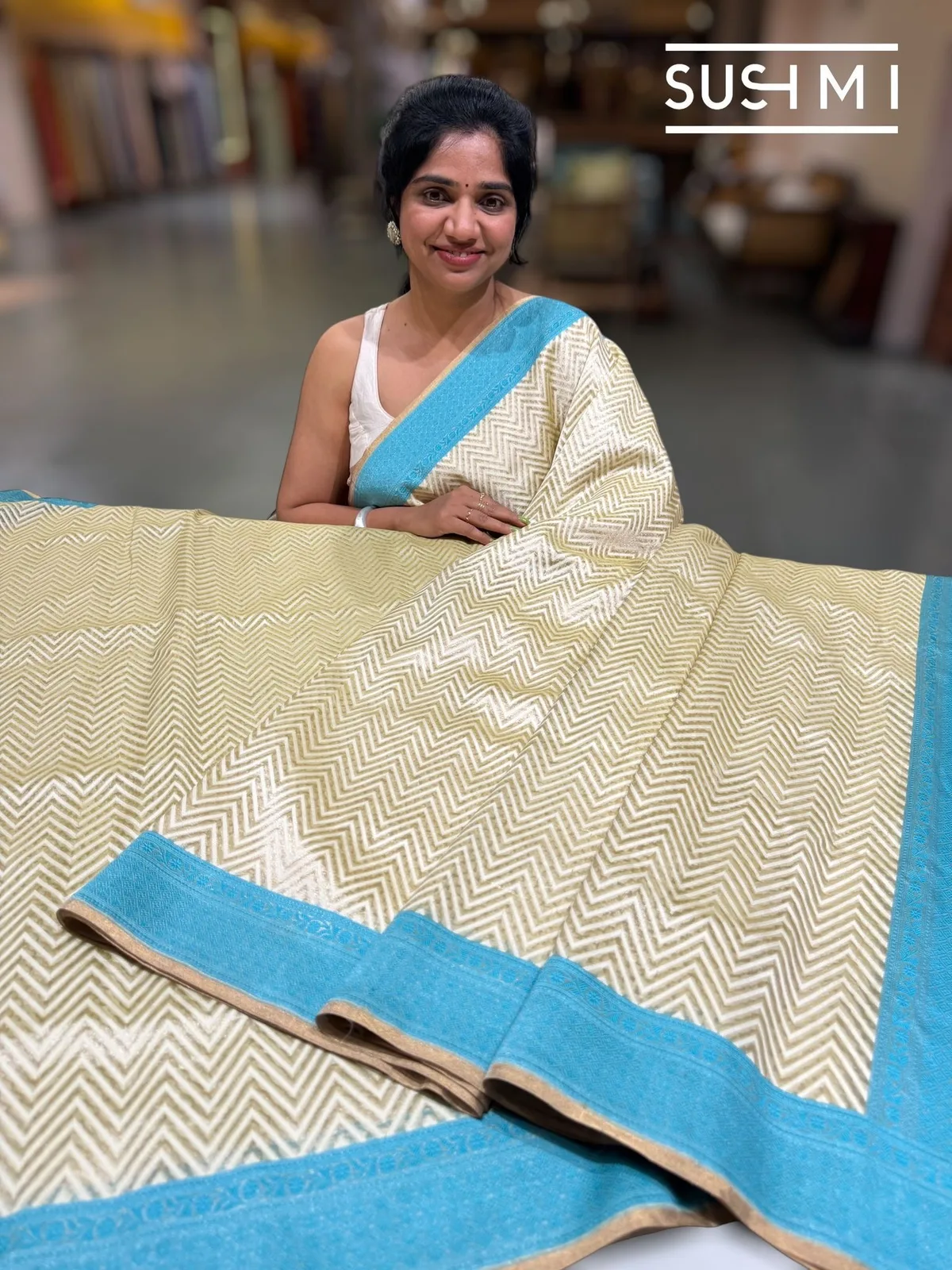 Premium Kora Banarasi Silk Saree with No Zari Border — Image 3