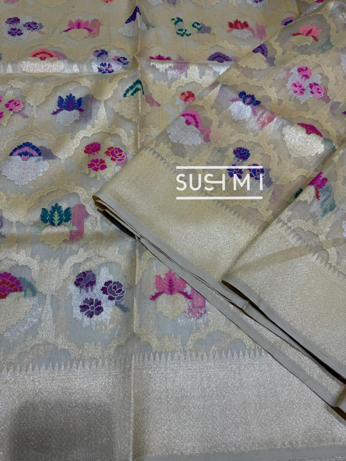 Beige Real Zari Kora Jamdani Weaving Saree — Image 4