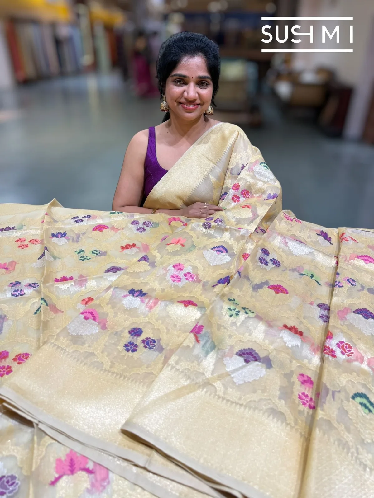 Beige Real Zari Kora Jamdani Weaving Saree — Image 3