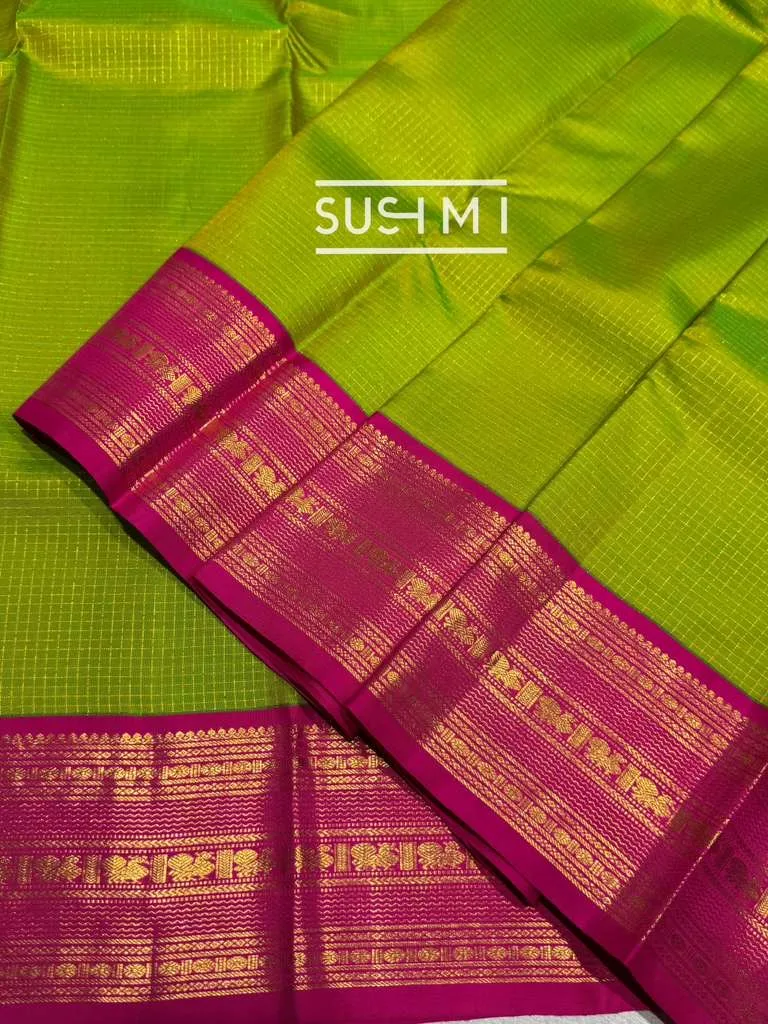 Parrot Green Vintage Checks Kanjeevaram Saree — Image 2