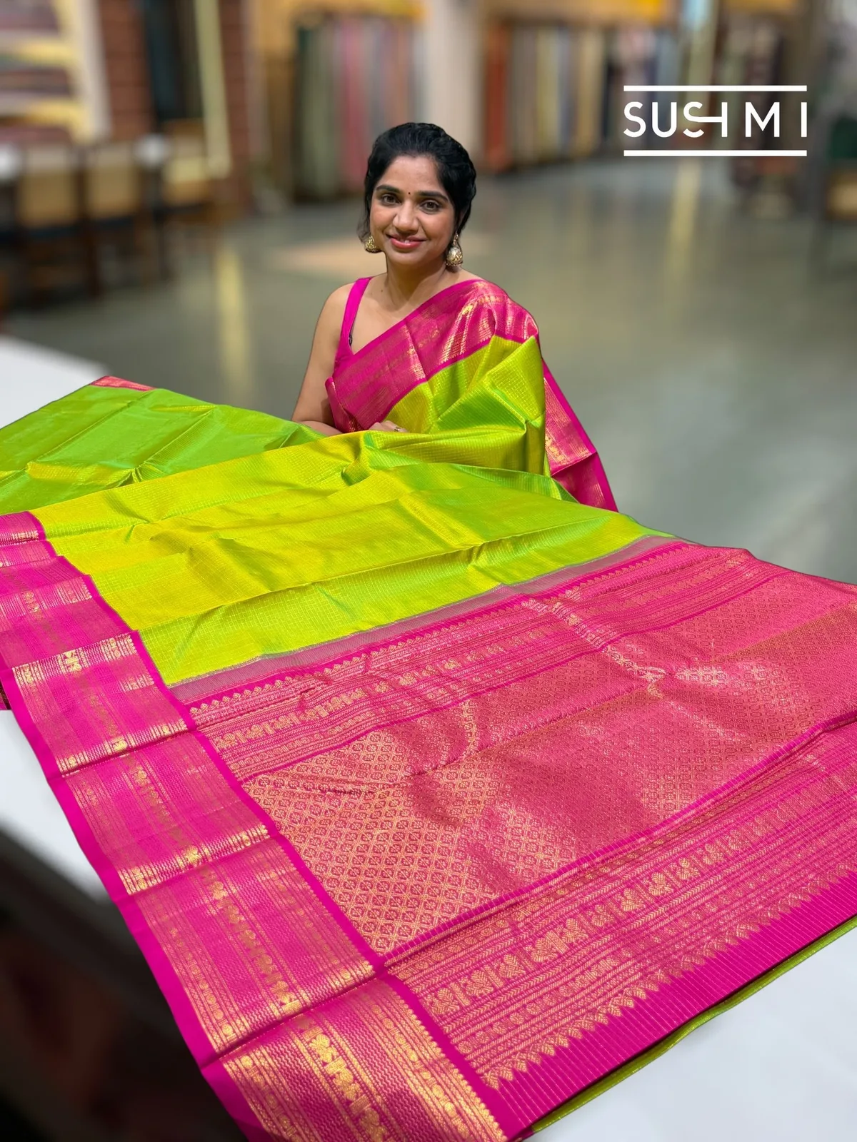 Parrot Green Vintage Checks Kanjeevaram Saree — Image 8