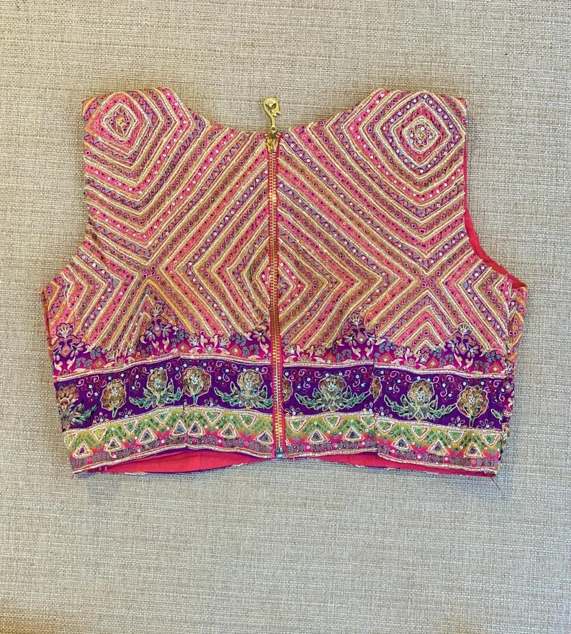 Designer printed crepe Saree with handwork  — Image 9