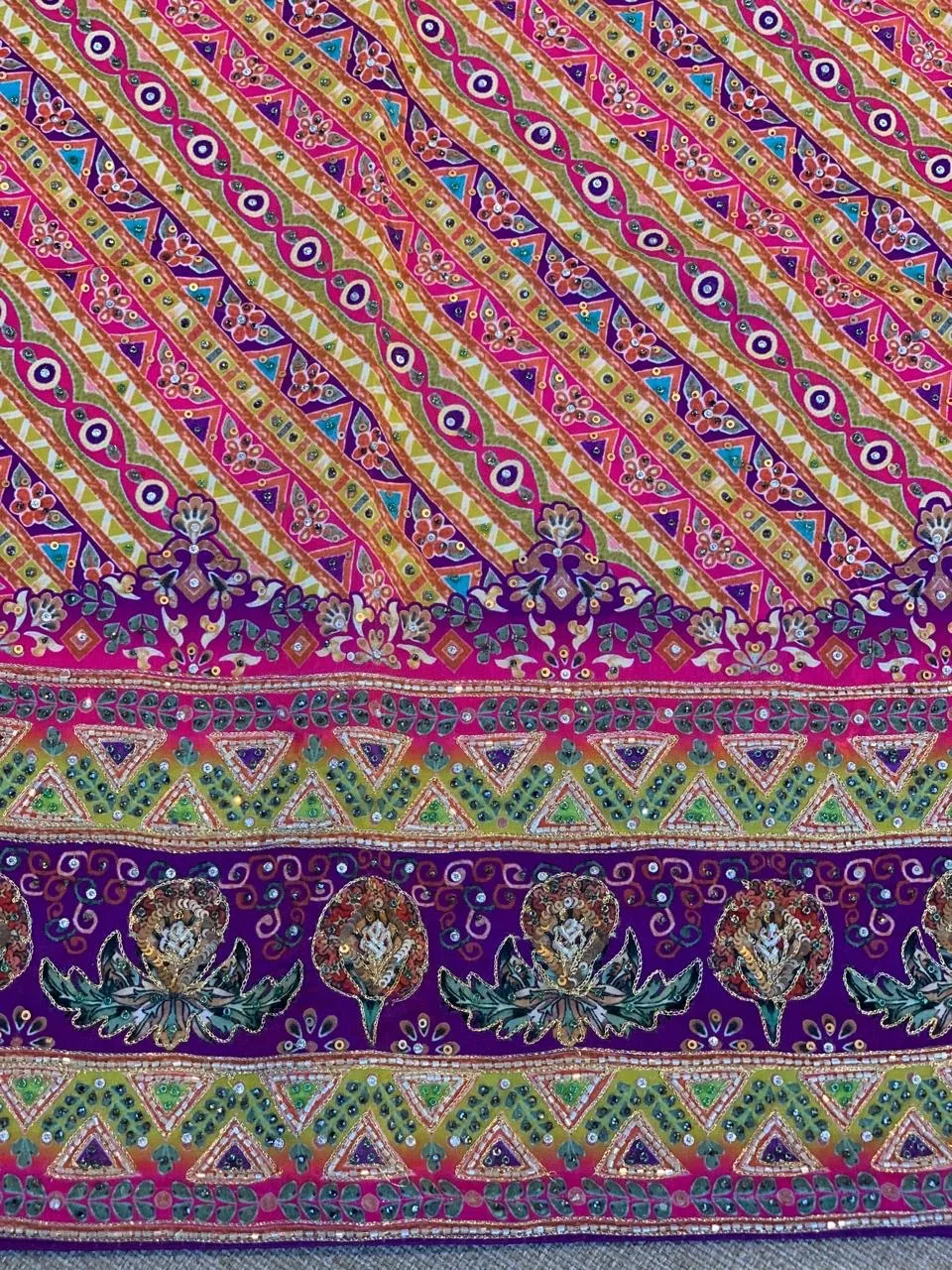 Designer printed crepe Saree with handwork  — Image 15