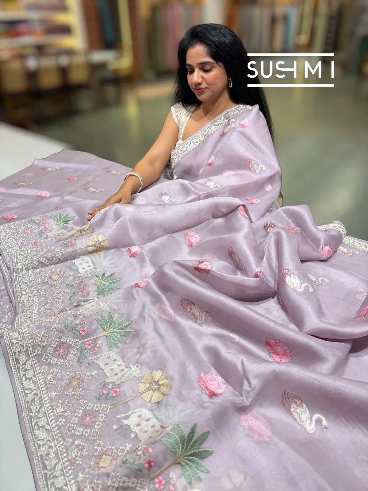 Lilac Pure Organza Saree with pichwai skirt border embroidery  — Image 2