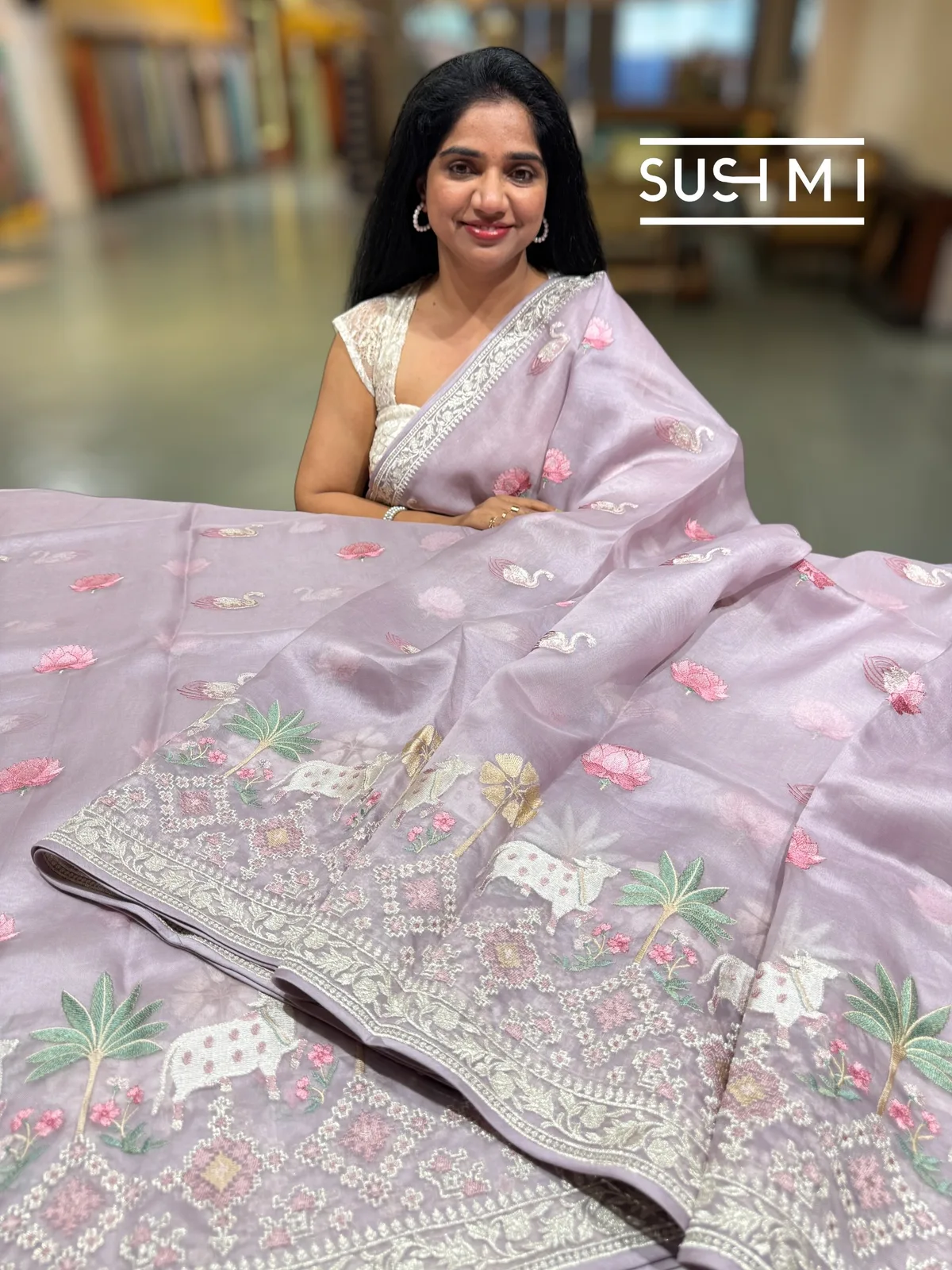 Lilac Pure Organza Saree with pichwai skirt border embroidery  — Image 3