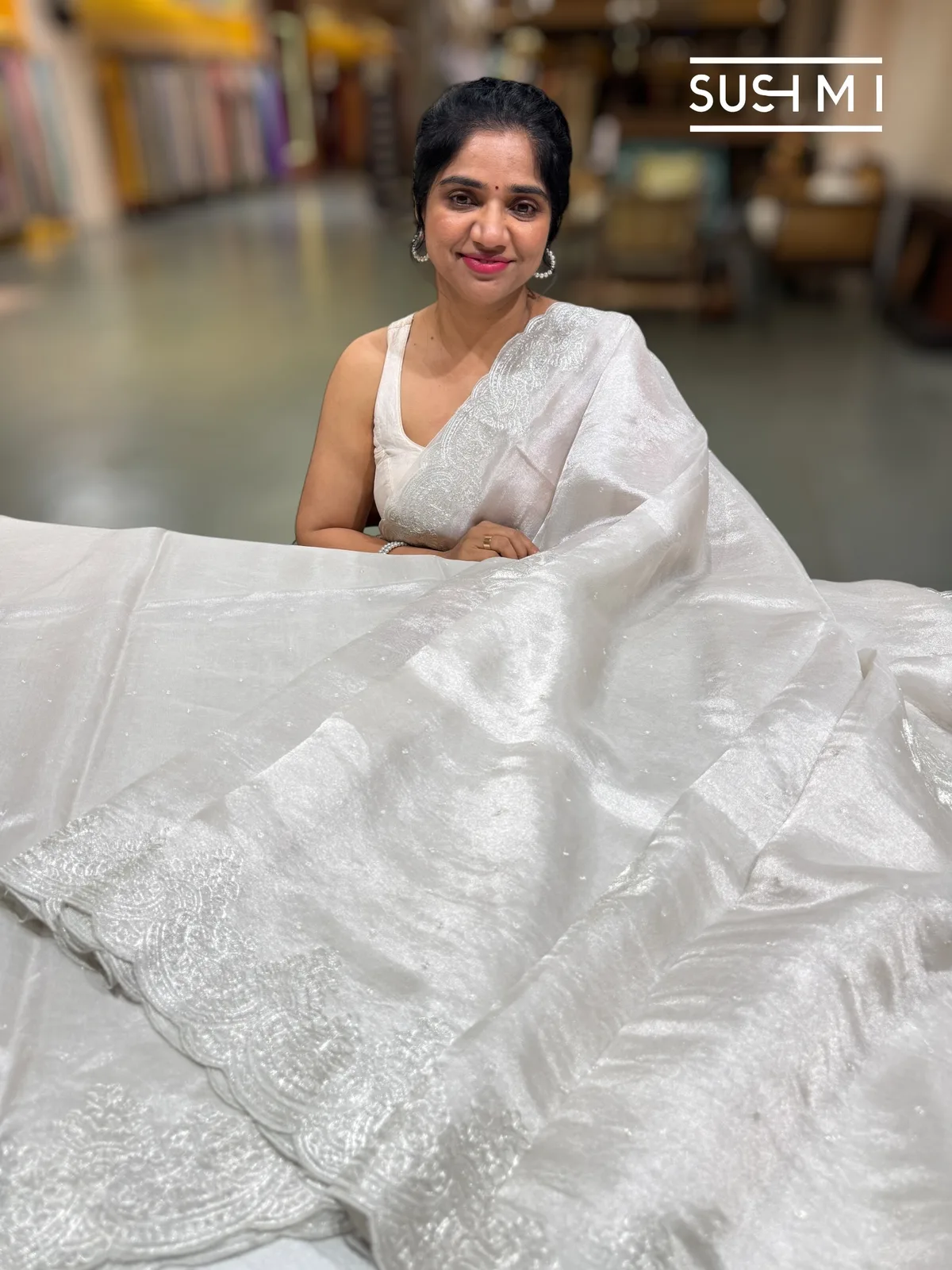 Silver tissue Saree with pita embroidered border and fusion blouse — Image 4