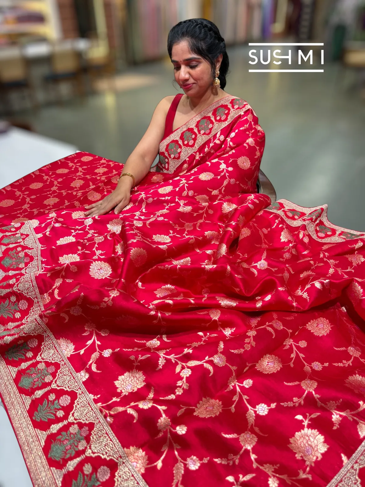 Red Banarasi Silk Saree with sabyasachi borders — Image 2