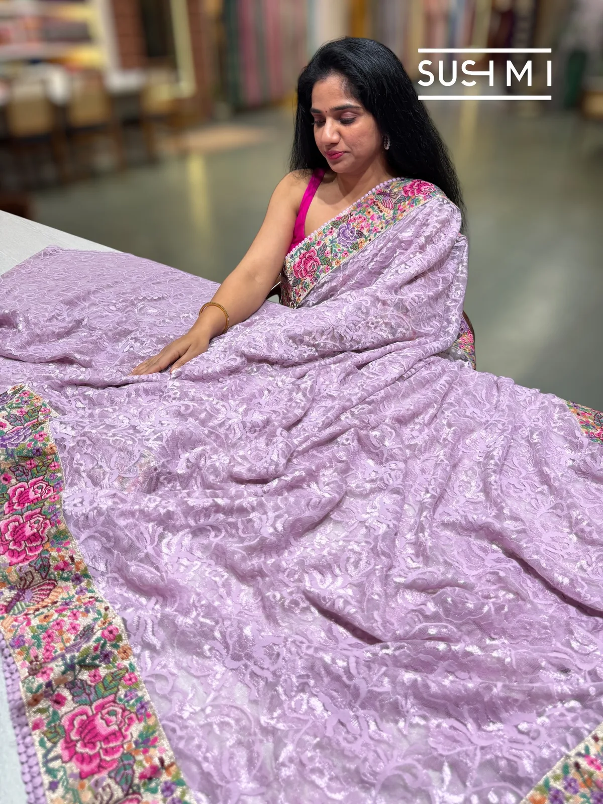 Lilac Chantilly Lace Saree with petite point embroidered border — Image 2