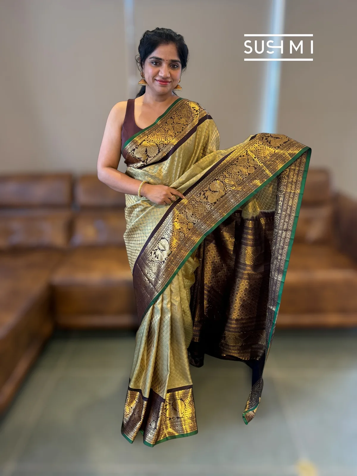 Pista and choclate brown combo Brocade Gadwal Saree with kanchi borders — Image 7